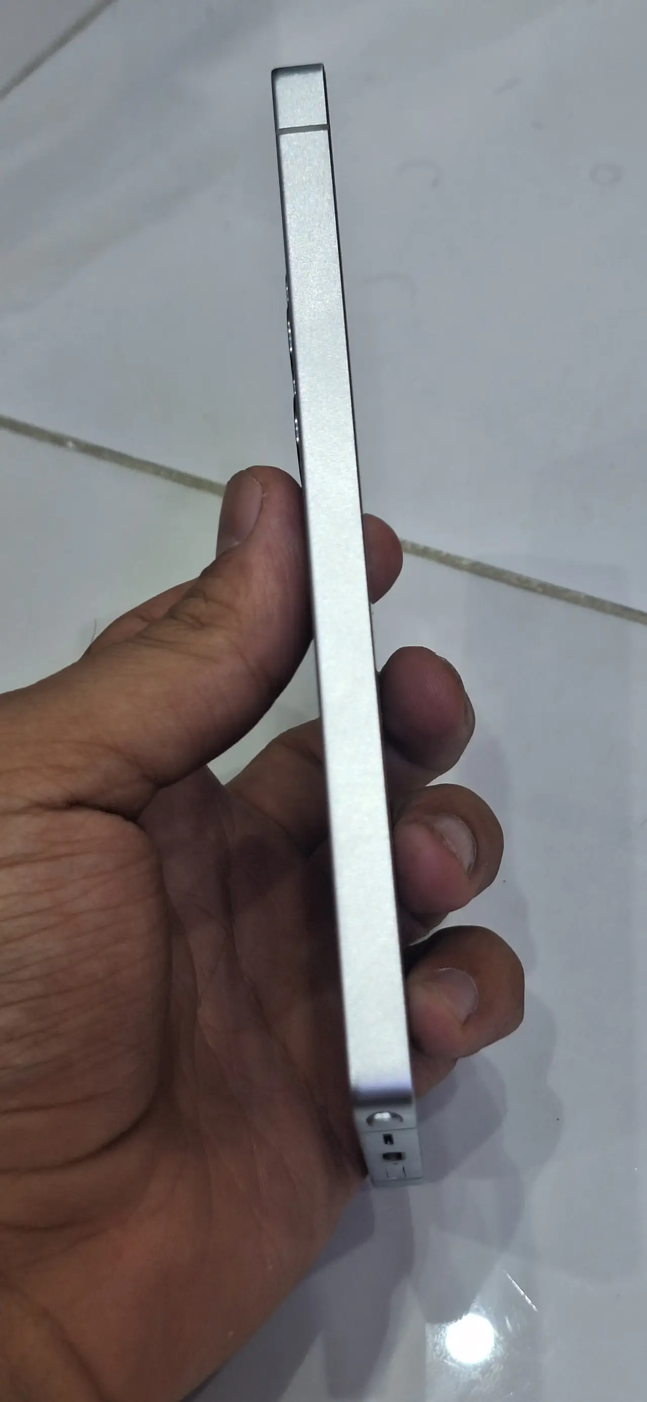 Samsung Galaxy S25 Ultra — 1,070,000 د.ع