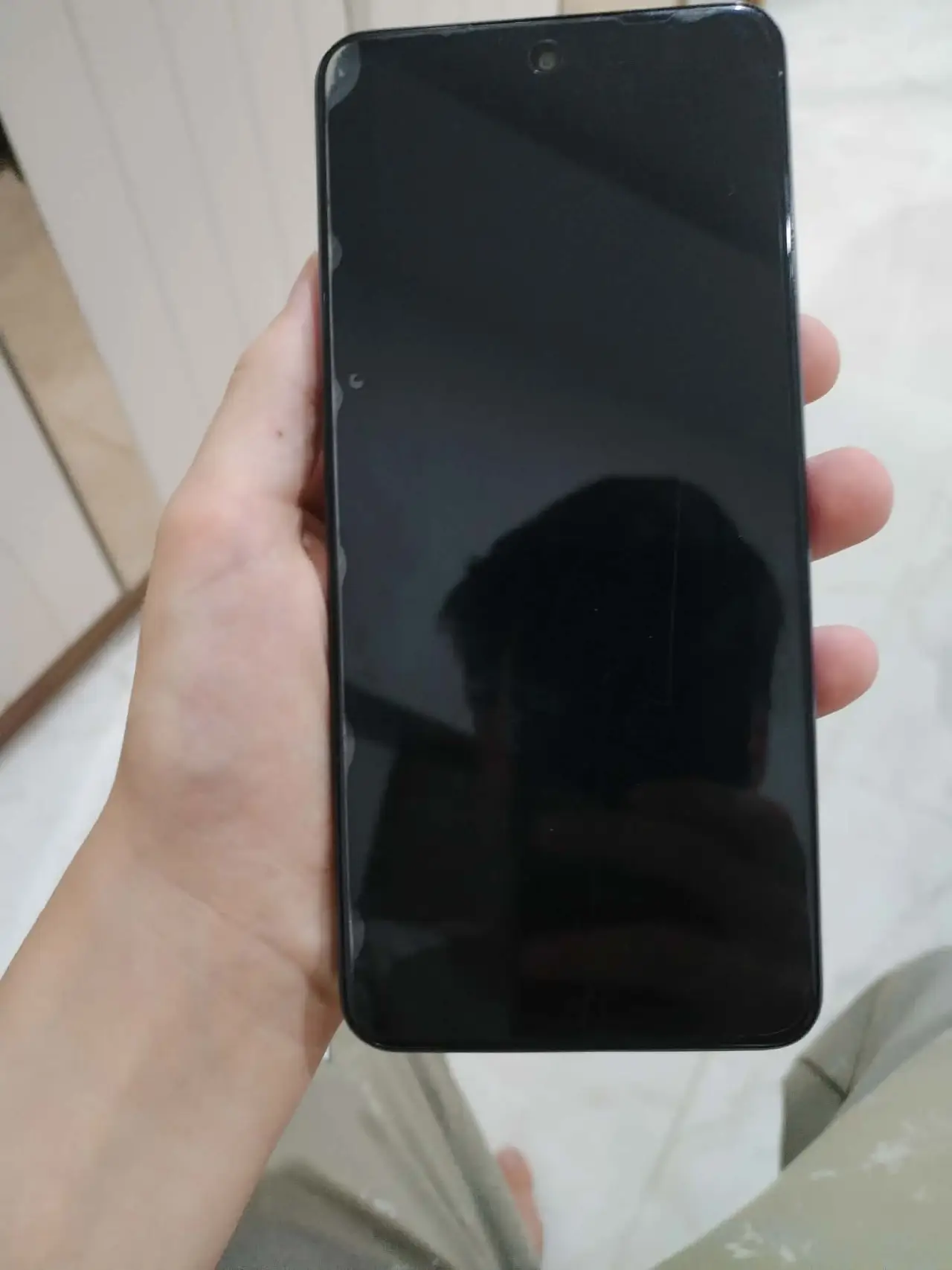 Realme C75x — 200,000 د.ع
