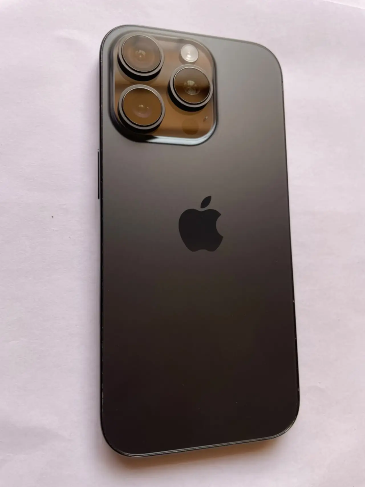 Apple iPhone 16 Pro
