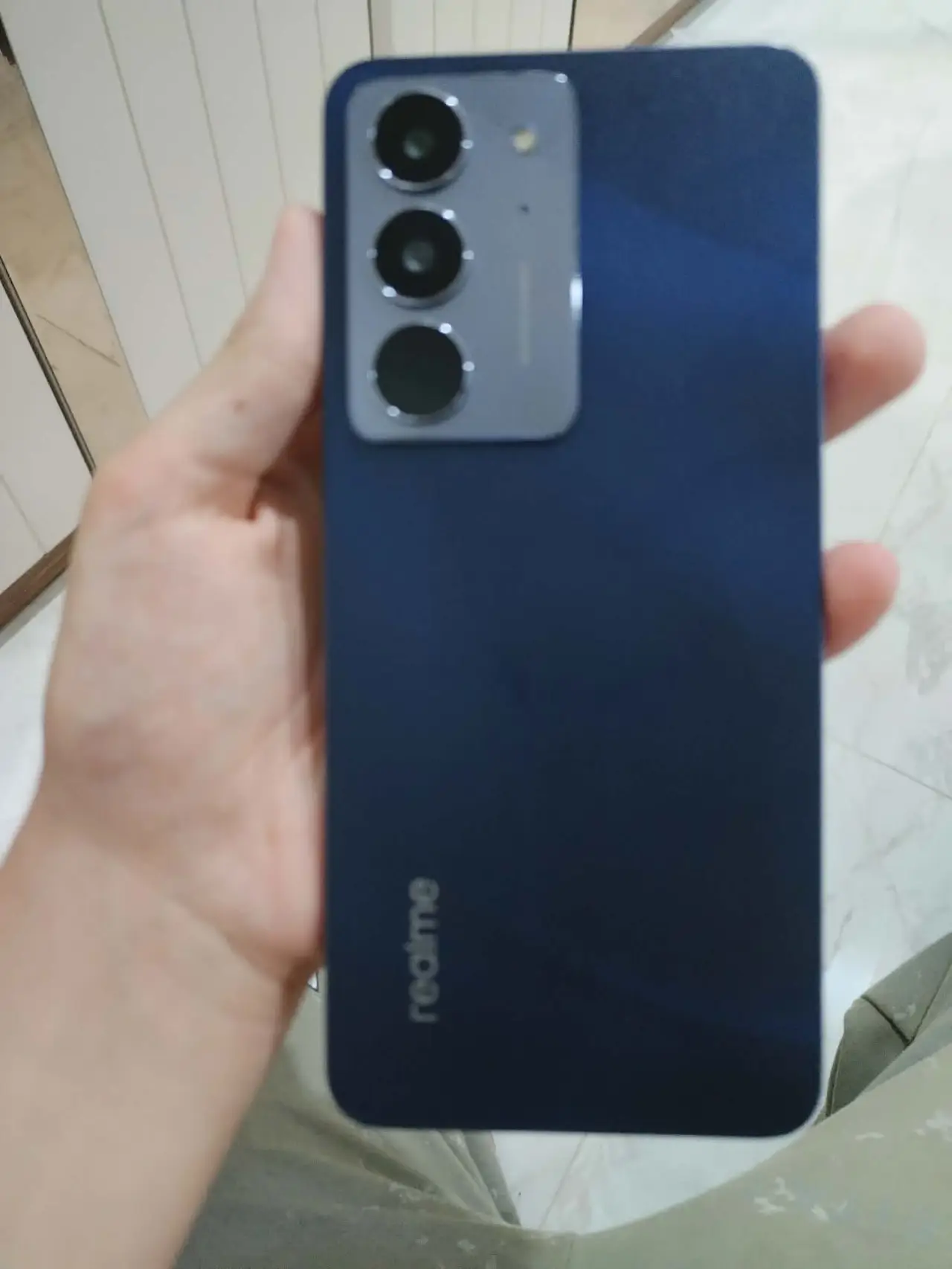 Realme C75x — 200,000 د.ع