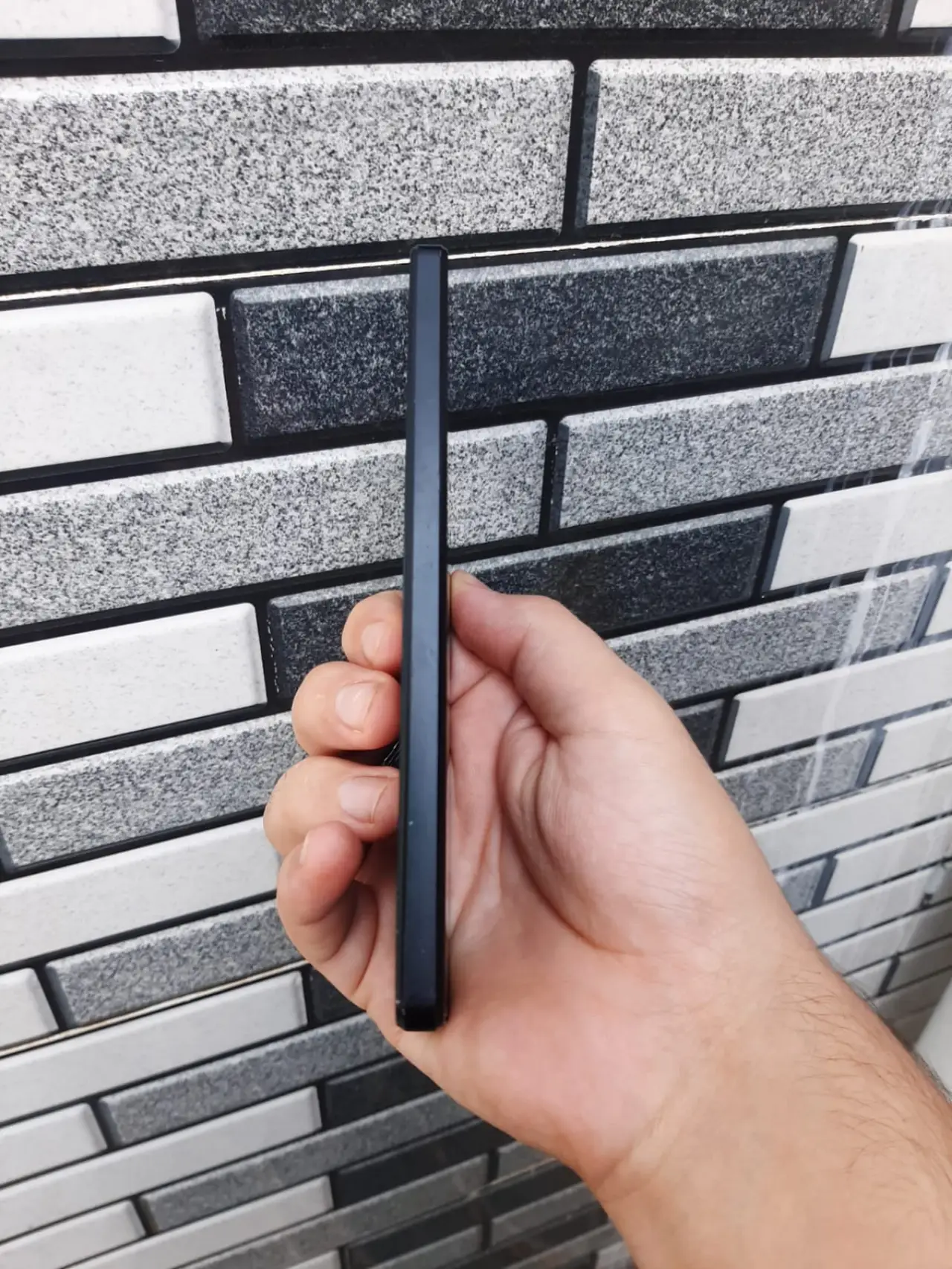 Other Xperia — 300,000 د.ع