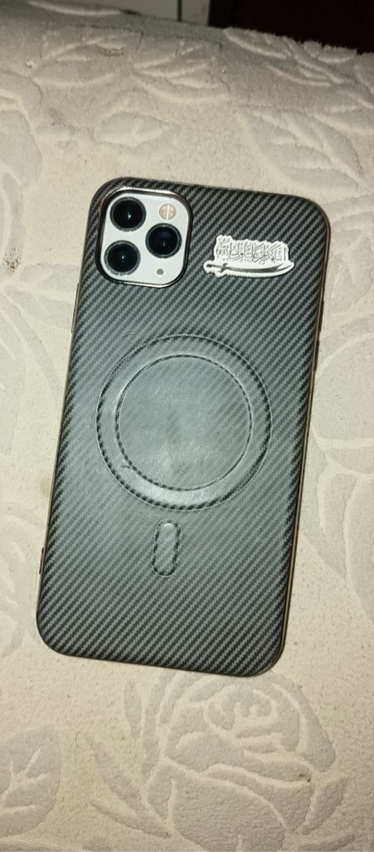 Apple iPhone 11 Pro Max — 350,000 د.ع