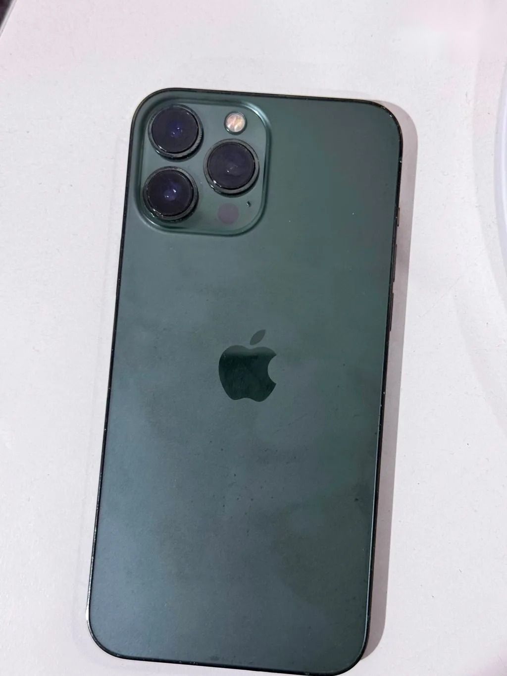 Apple iPhone 13 Pro Max — 700,000 د.ع