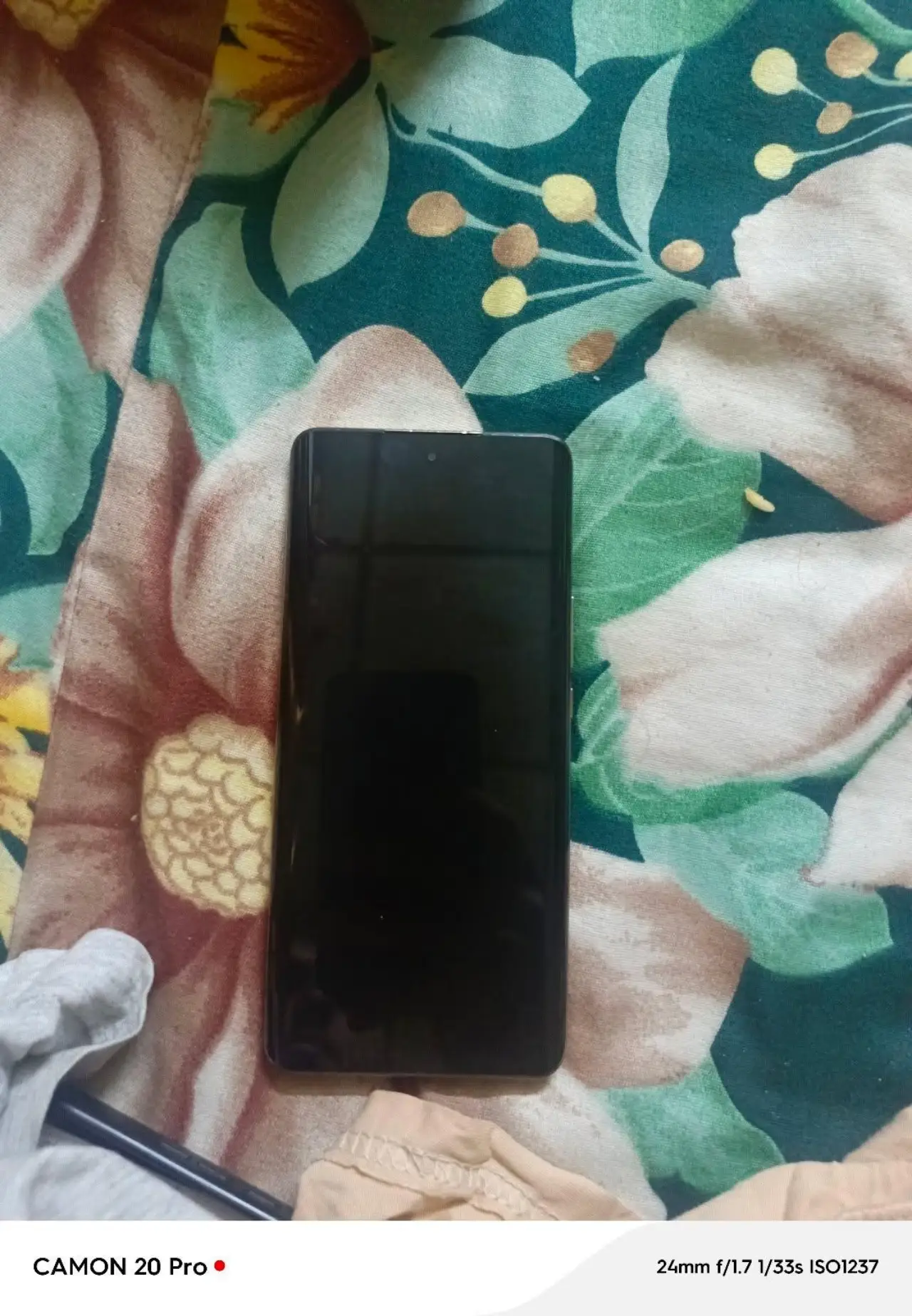 Apple HONORx9b — 250,000 د.ع