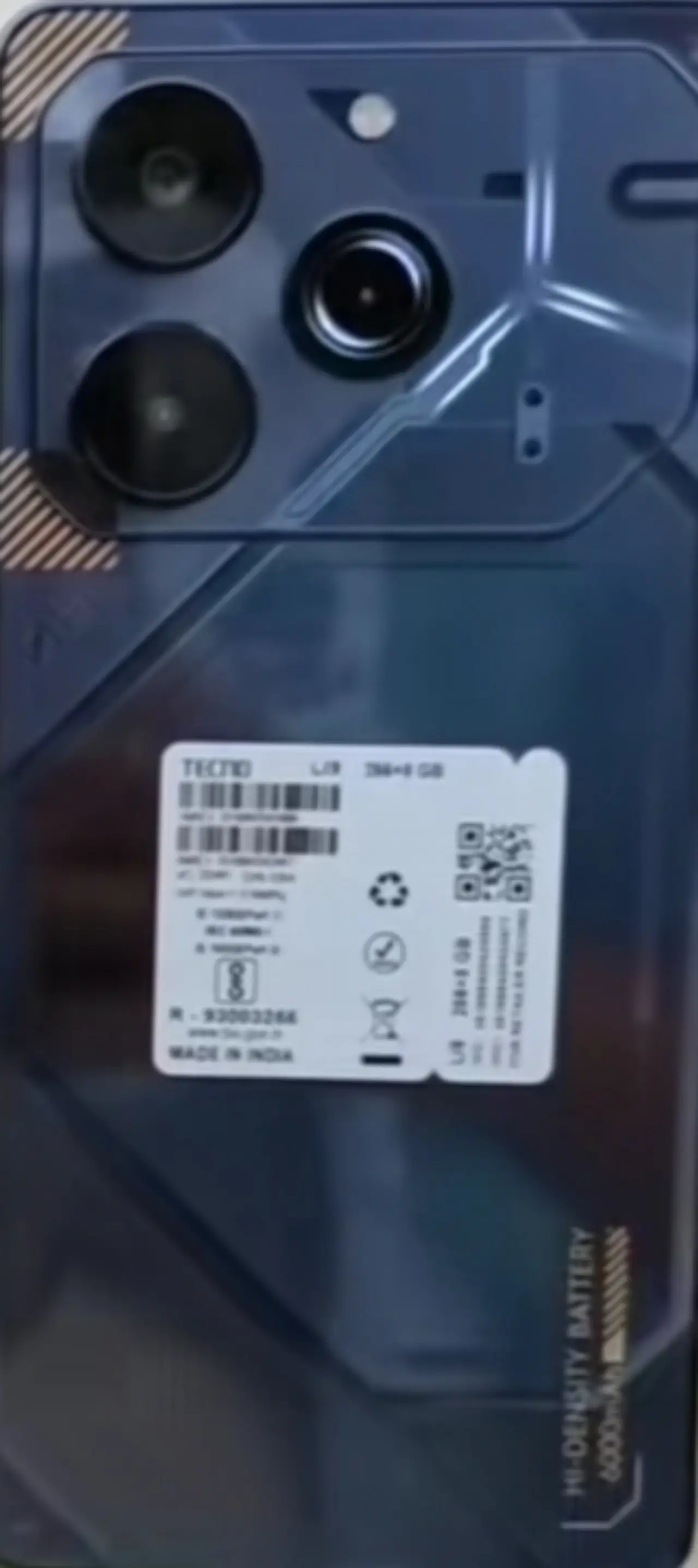Tecno Pova 6 Neo 5G — 300,000 د.ع