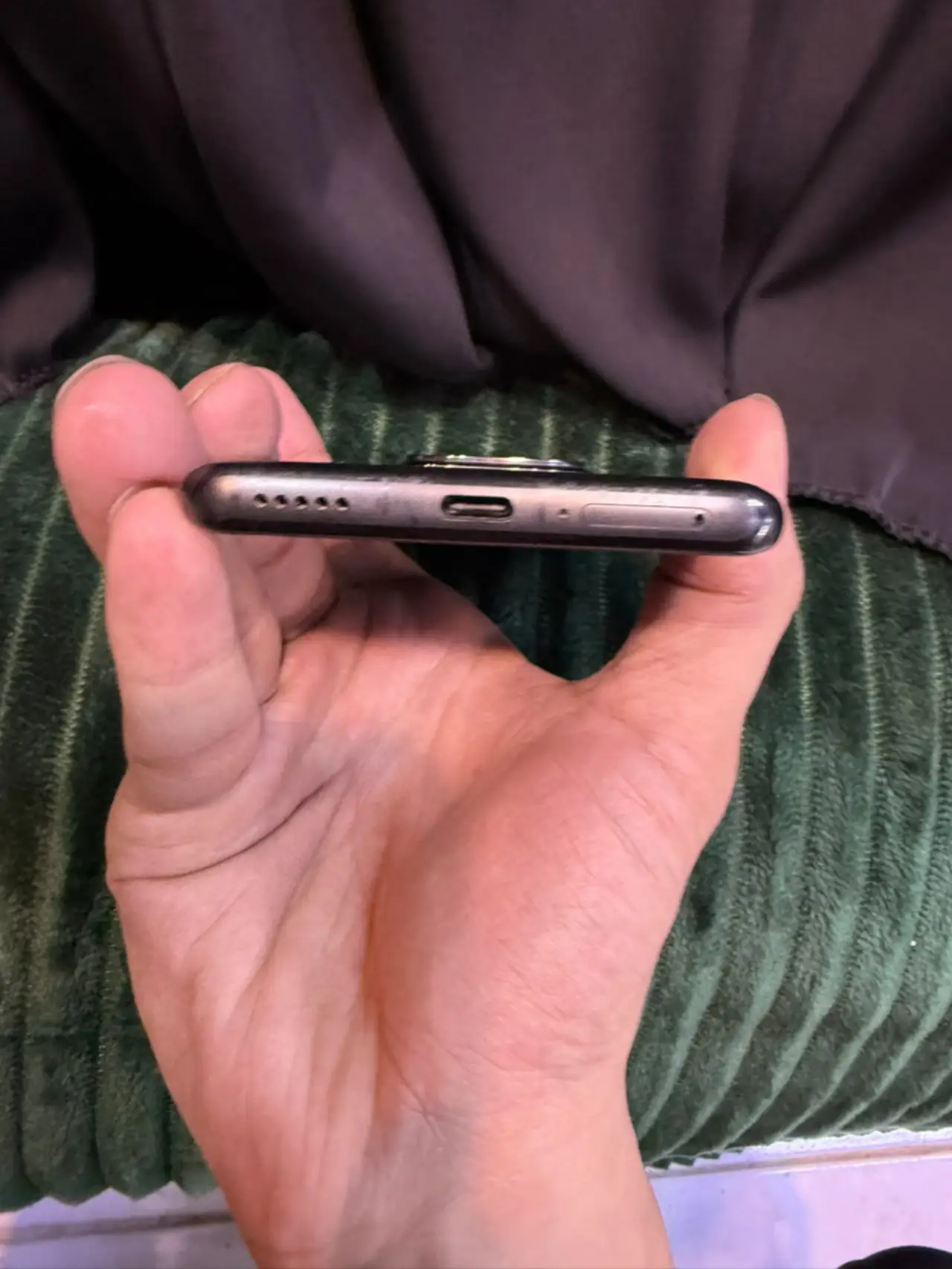 Xiaomi 14 Ultra — 350,000 د.ع