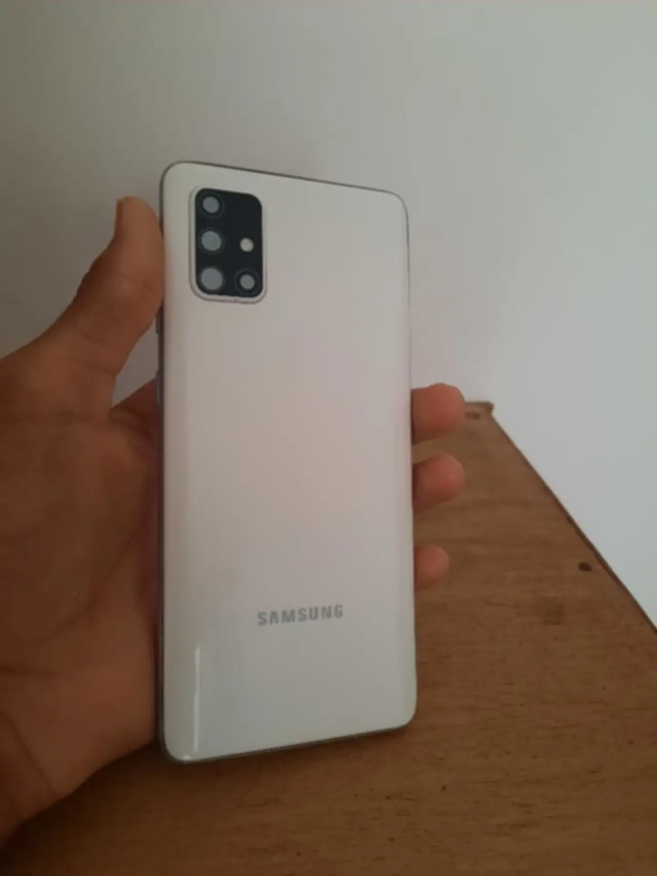 Samsung Galaxy A71