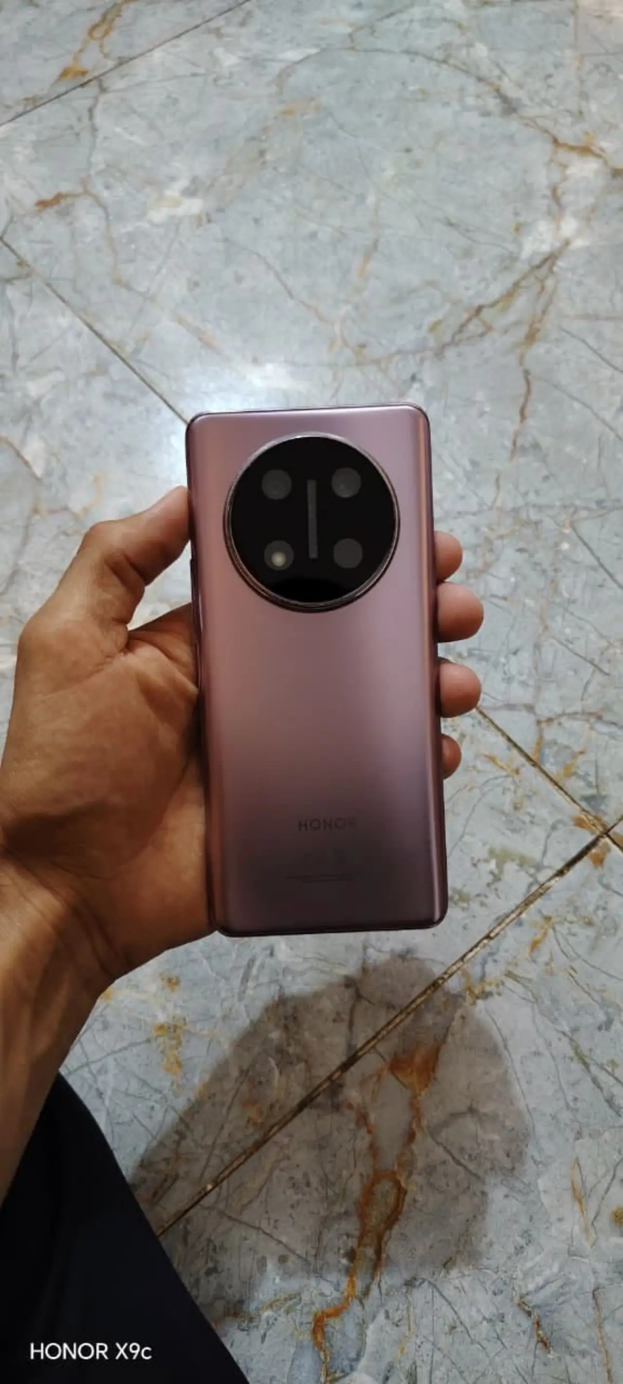 Honor X9C — 325,000 د.ع