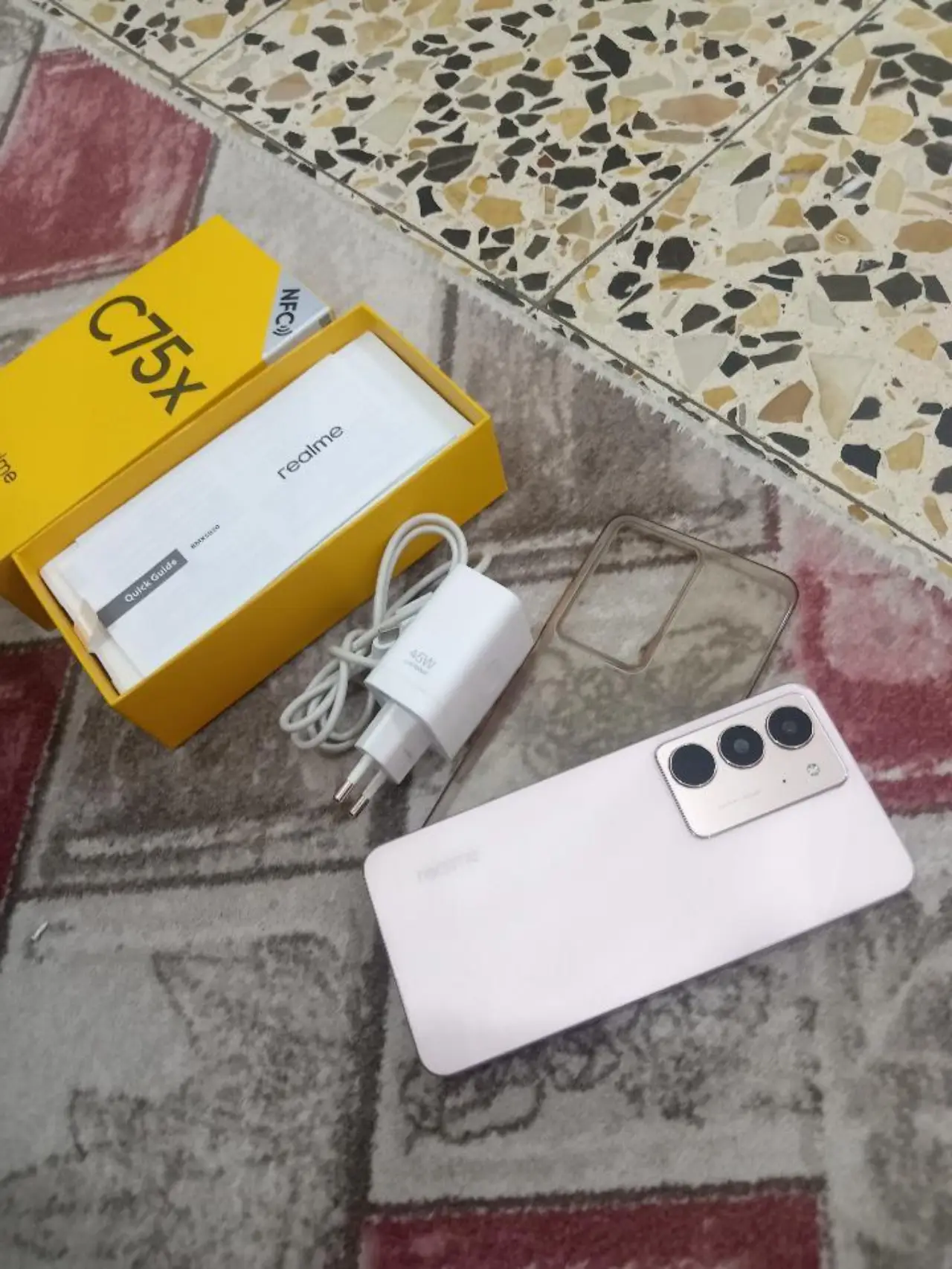 Realme C75x — 225,000 د.ع