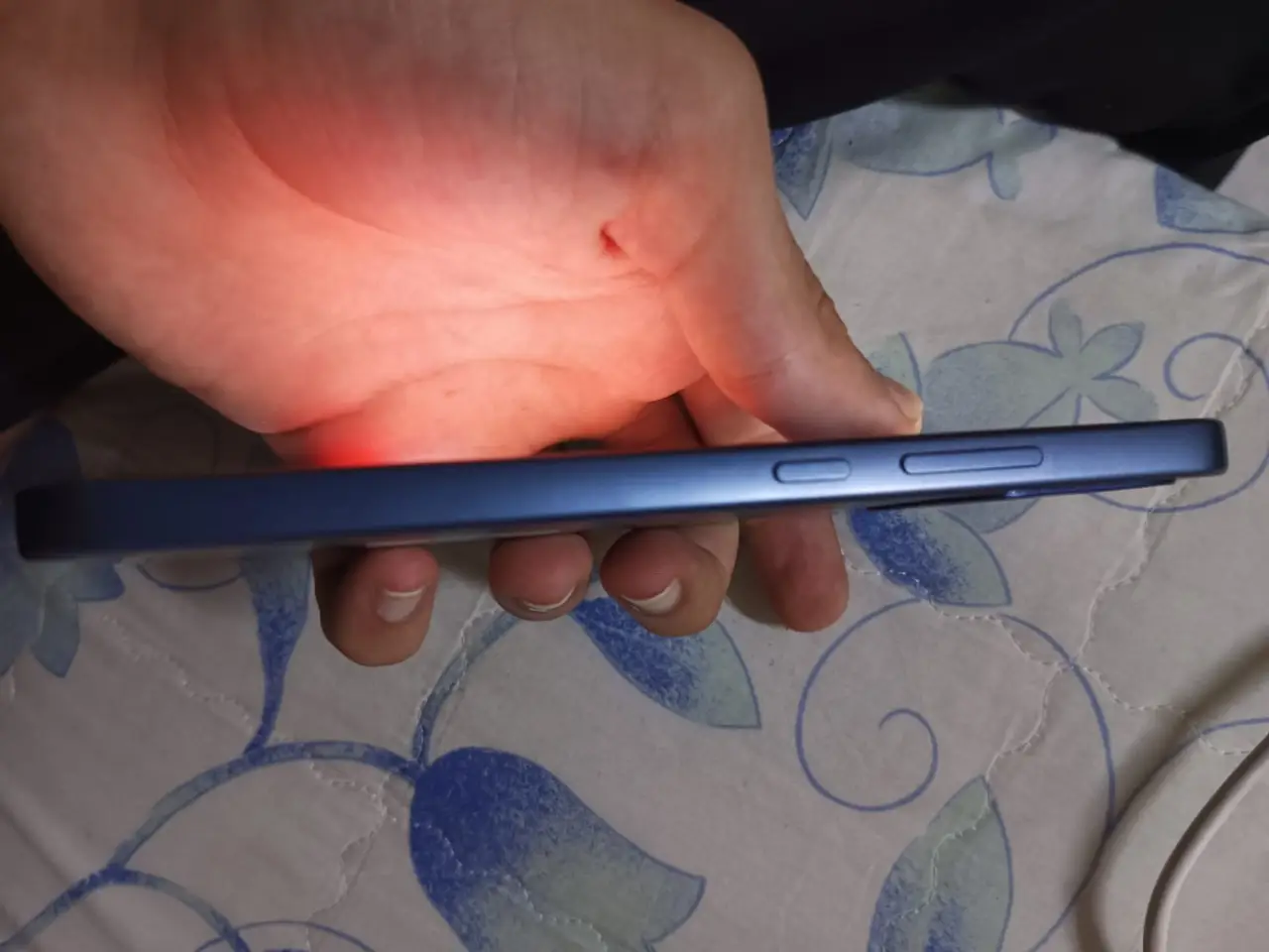 OPPO A6 Pro — 300,000 د.ع
