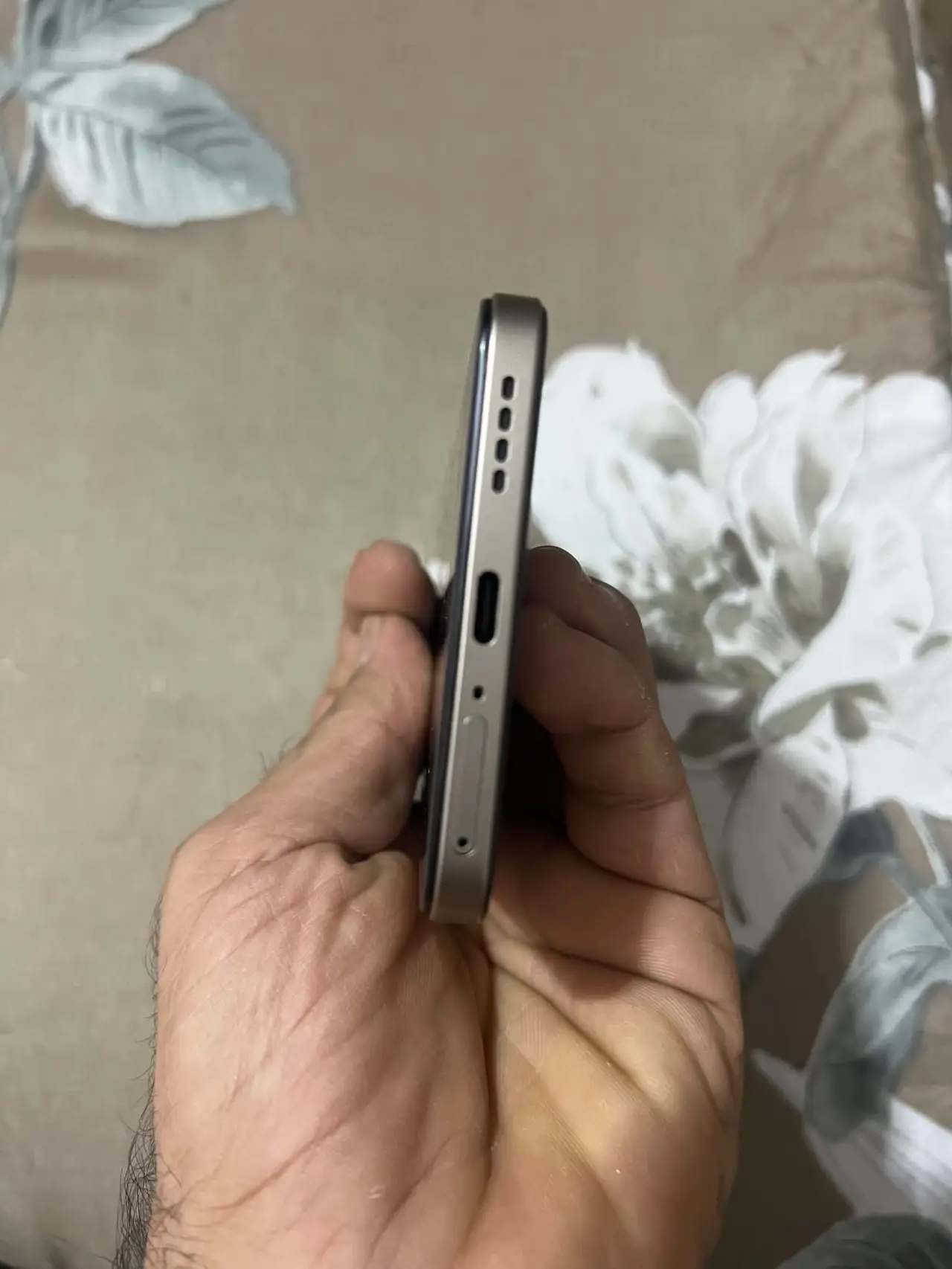 Realme V15 5G
