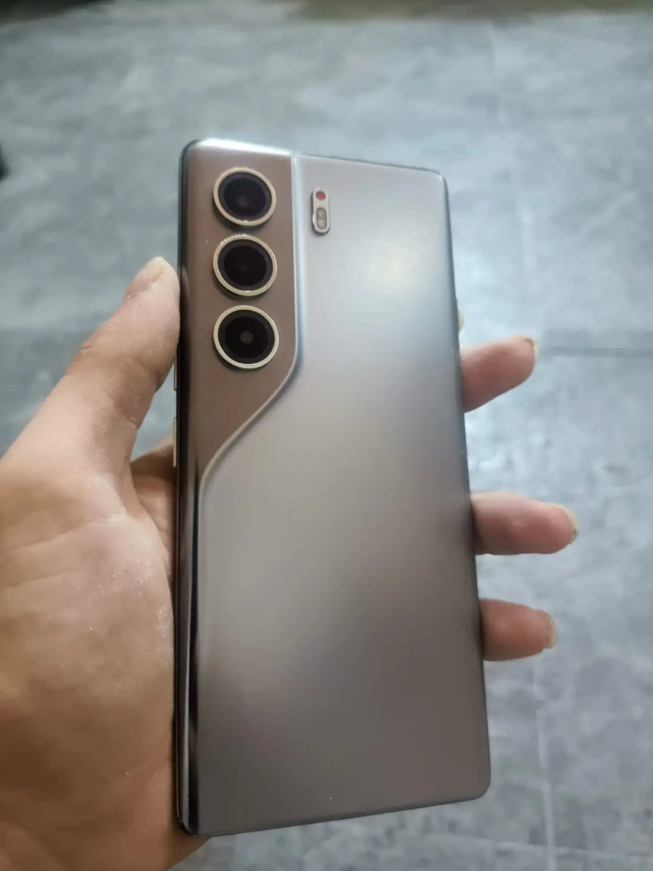 Tecno Camon 40 Pro 4G