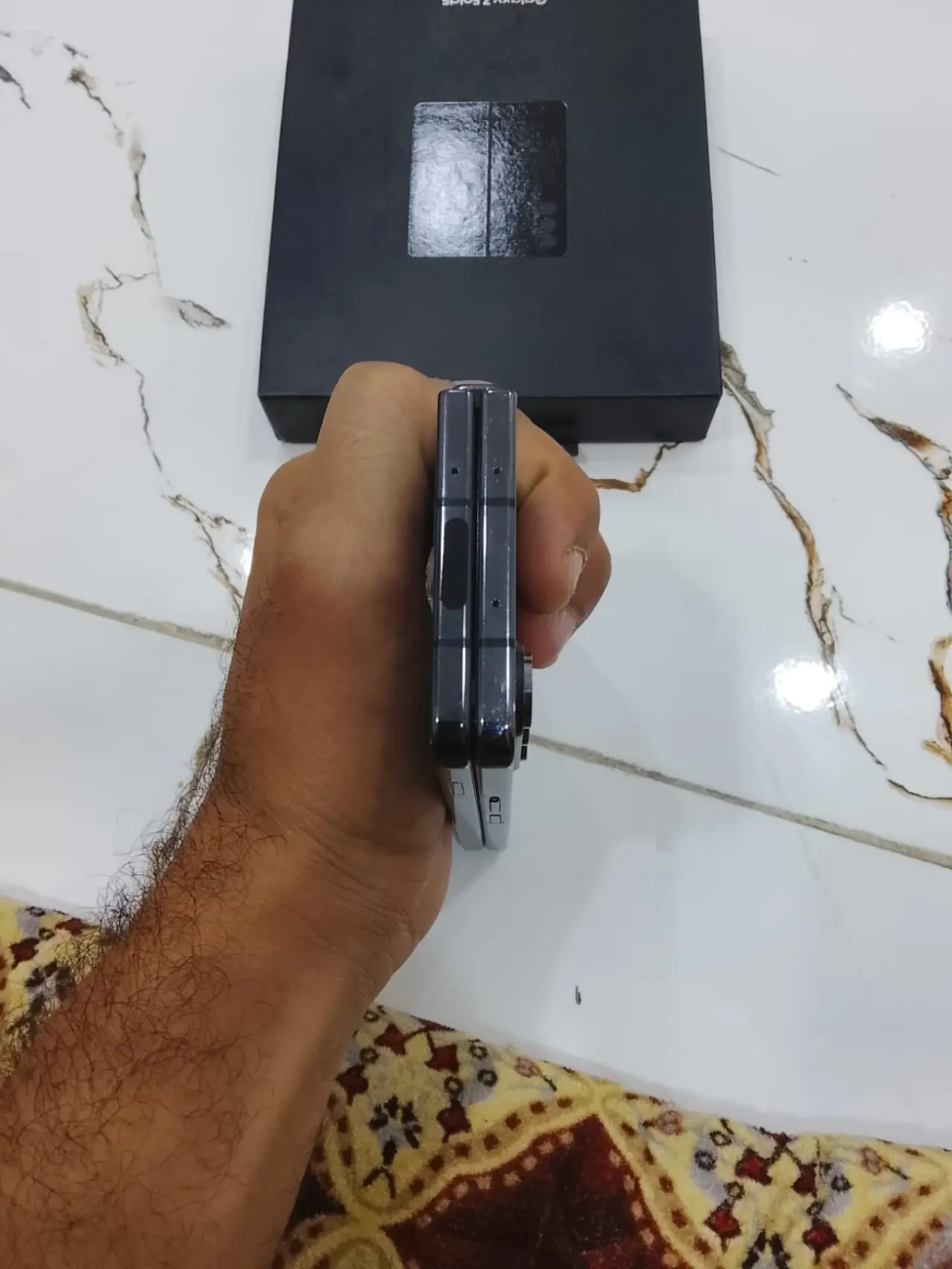 Samsung Galaxy Z Fold5 — 850,000 د.ع
