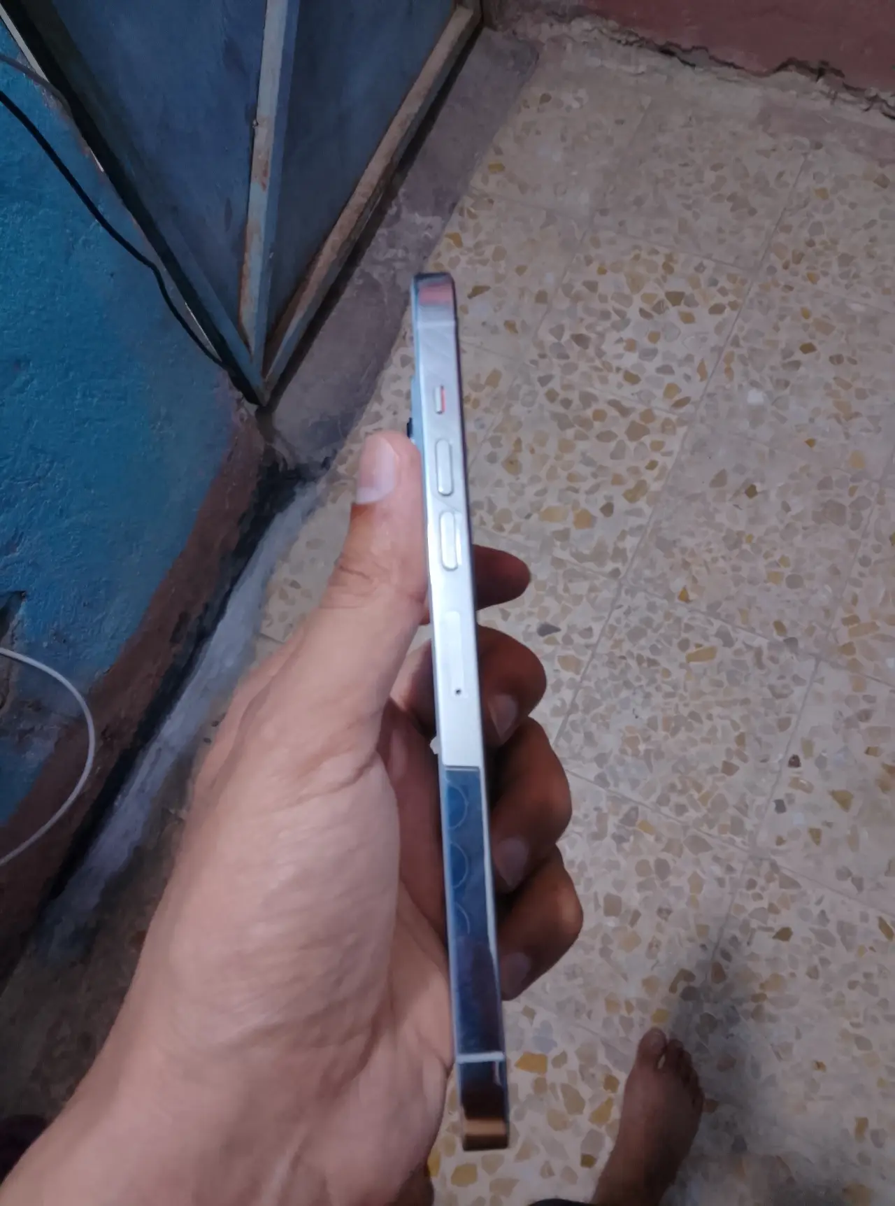 Apple iPhone 13 Pro Max — 500,000 د.ع