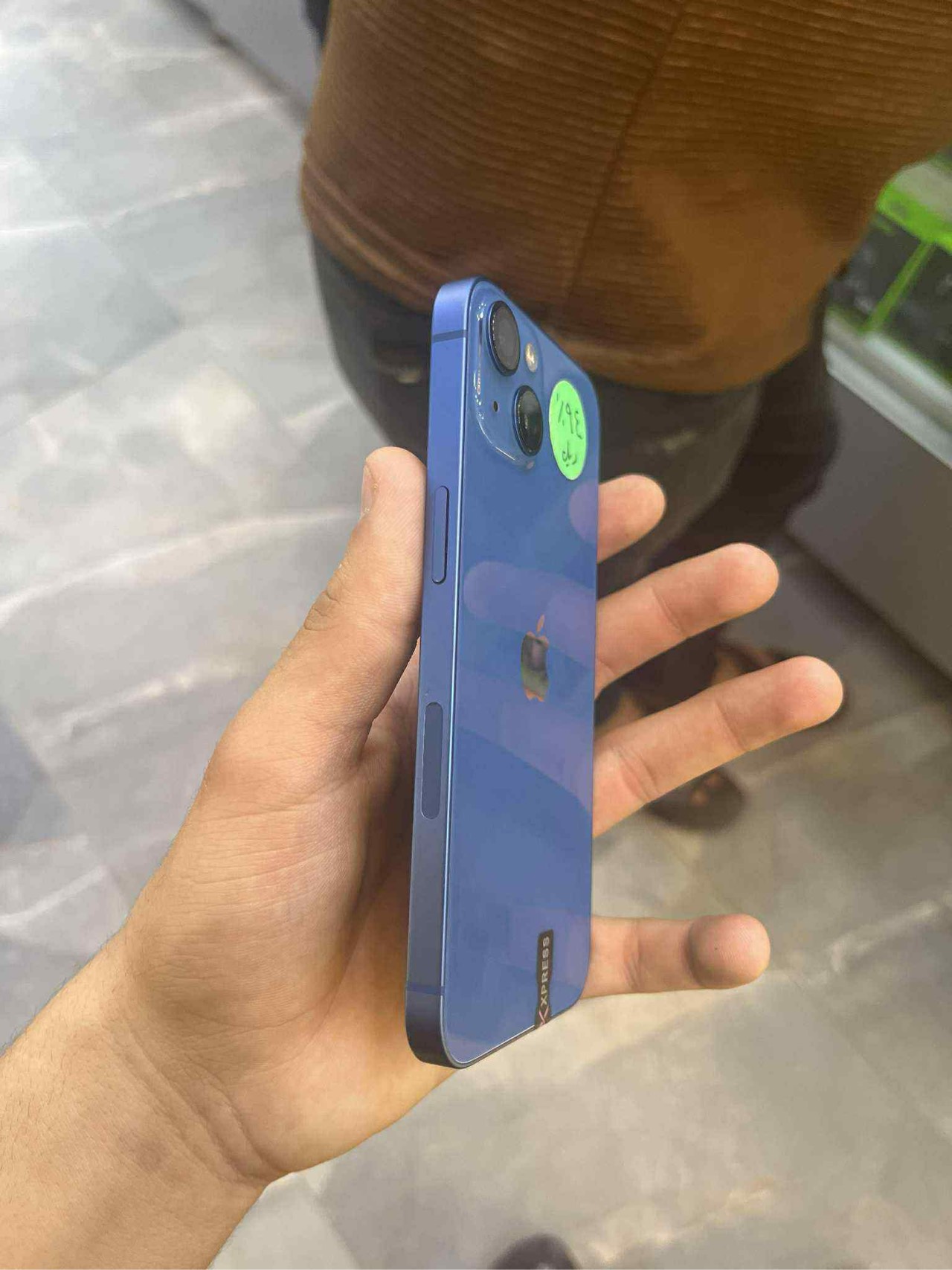 Apple iPhone 13 — 450,000 د.ع