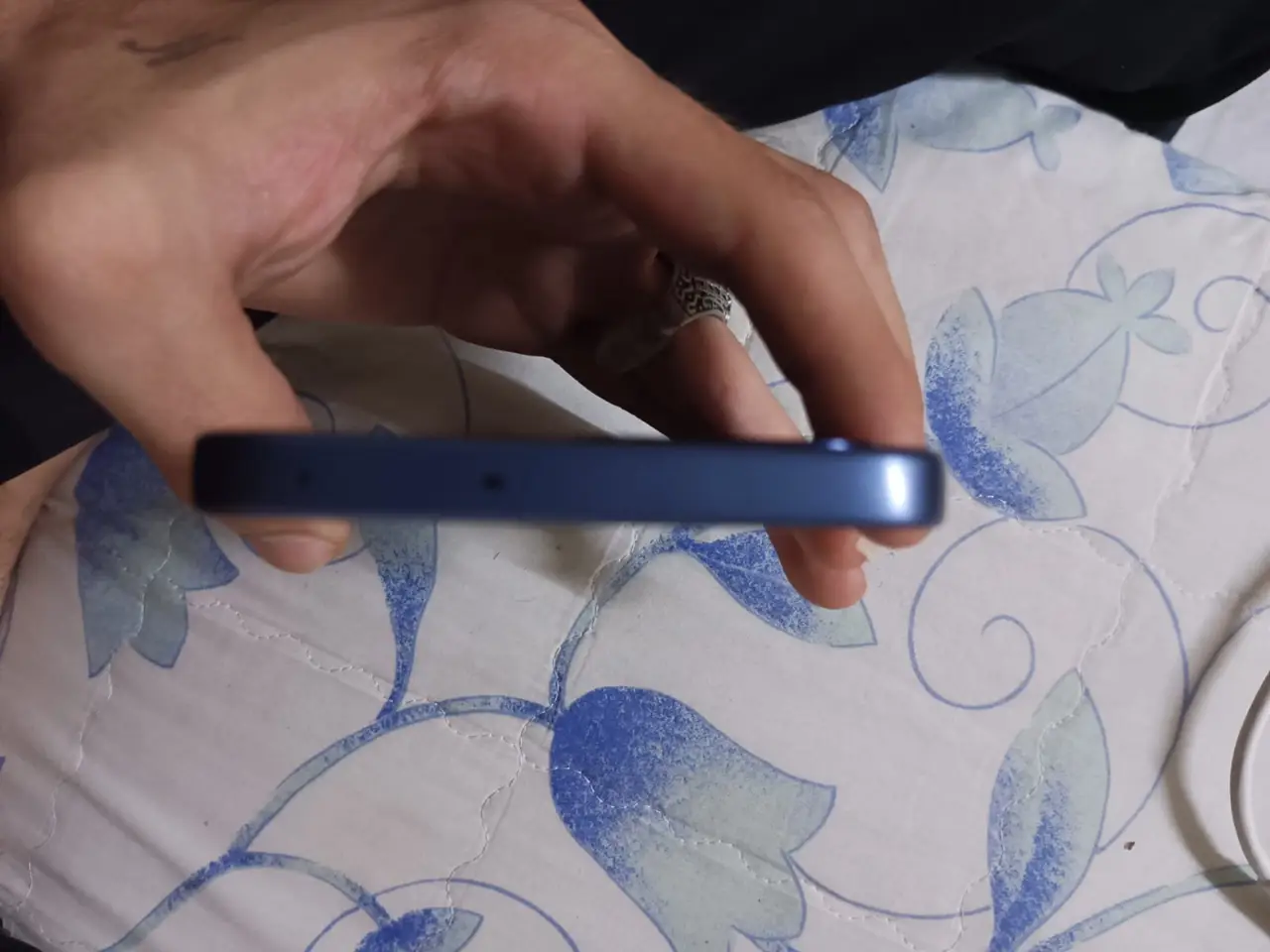 OPPO A6 Pro — 300,000 د.ع