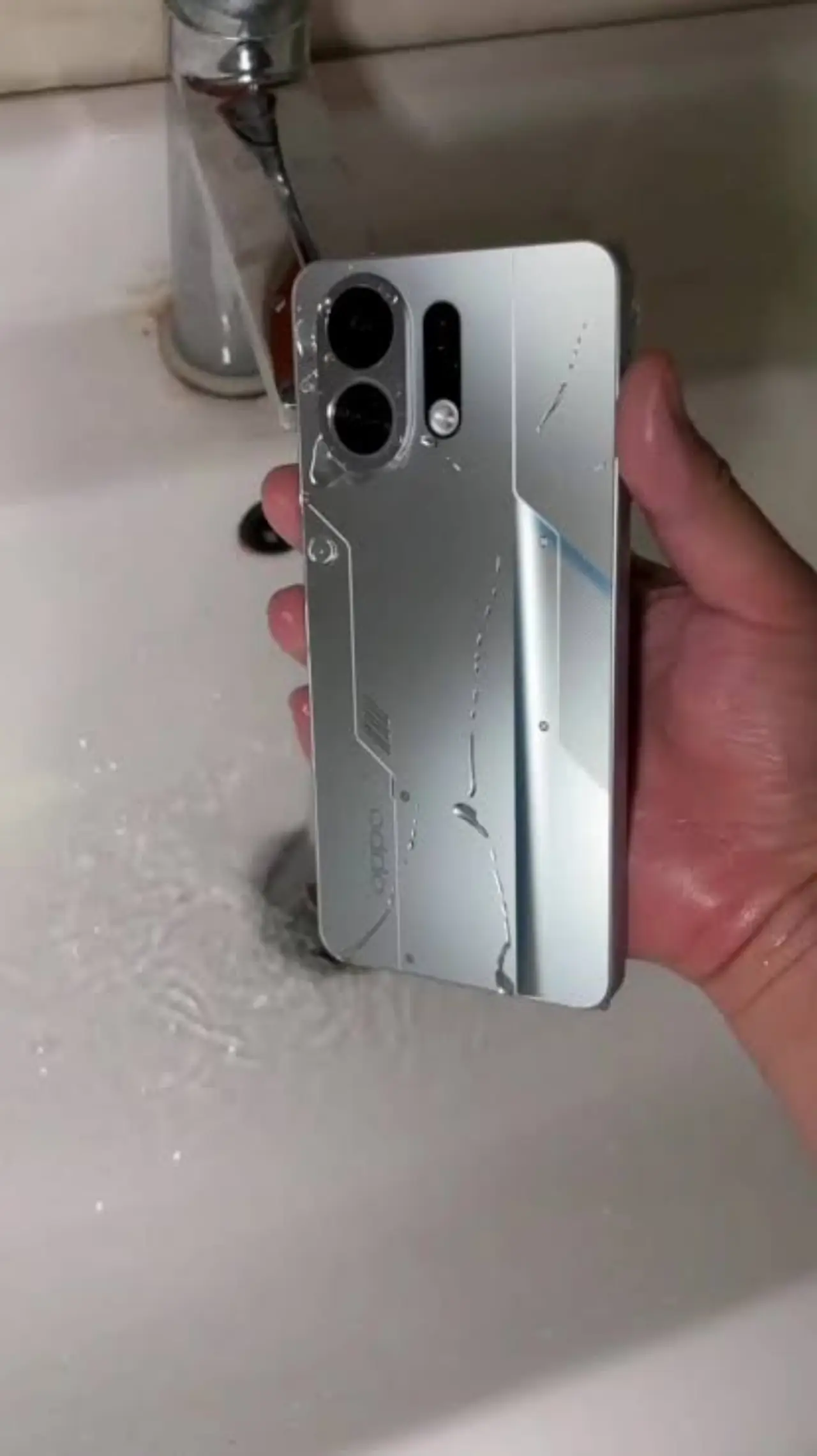 OPPO K13 Turbo Pro — 450,000 د.ع