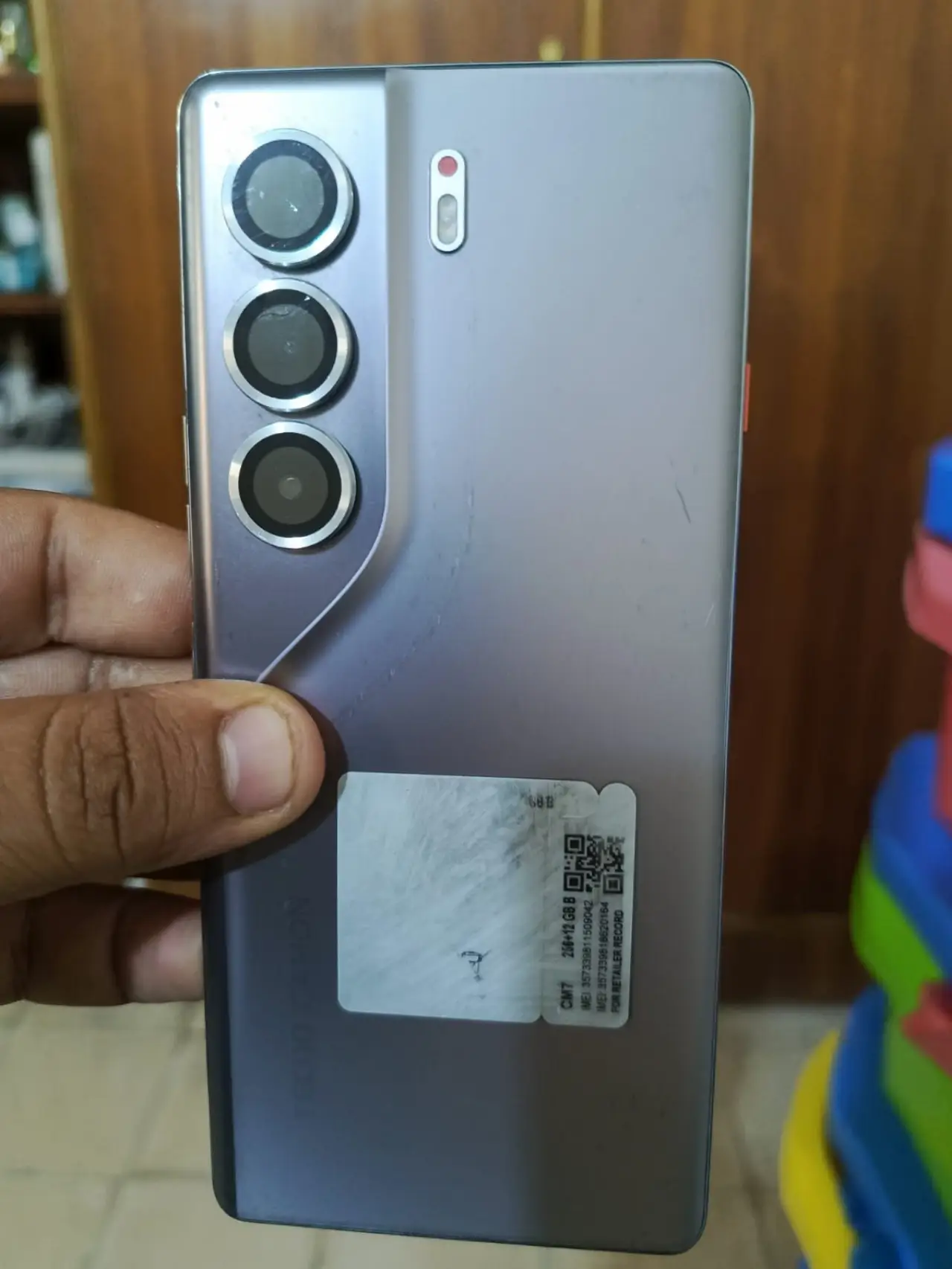 Tecno Camon 40 Pro 4G — 350,000 د.ع