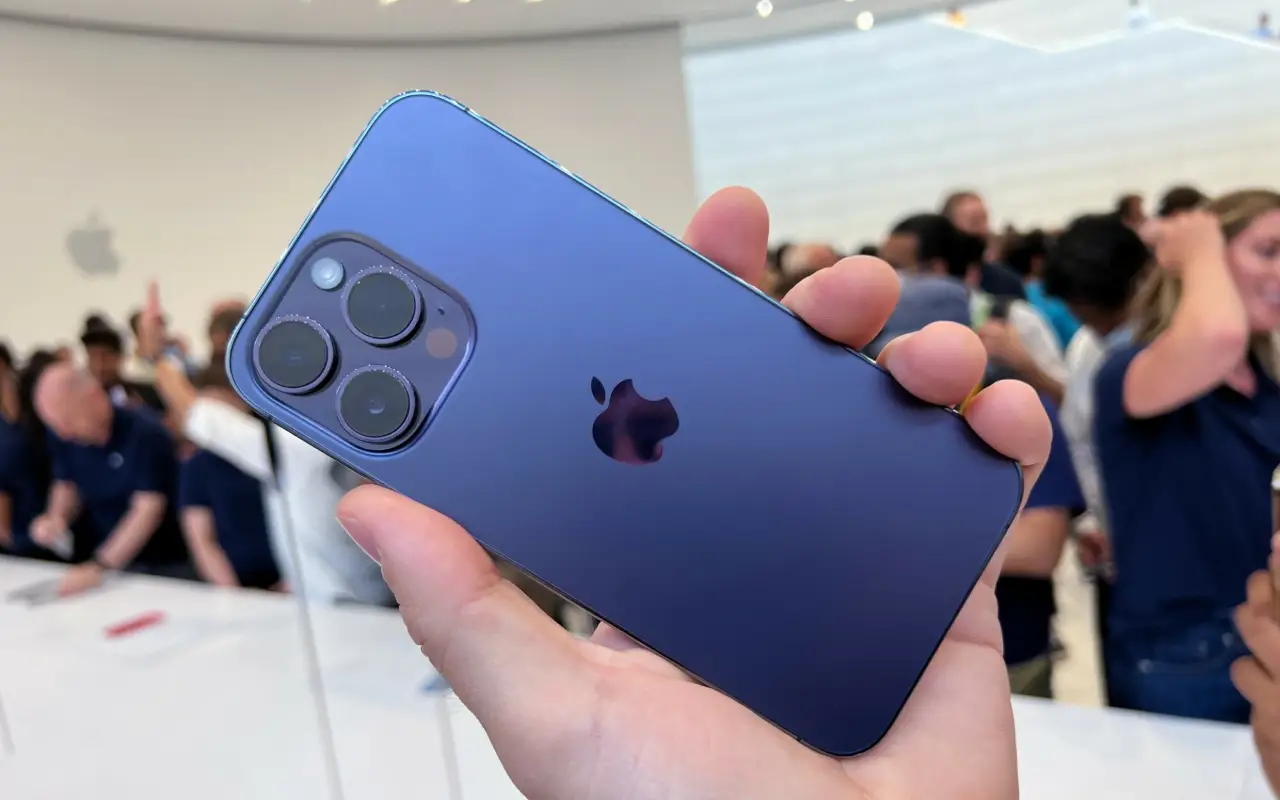 Apple iPhone 14 Pro Max — 925,000 د.ع
