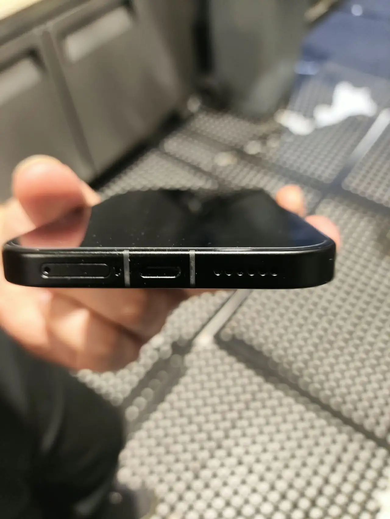POCO x8 pro — 600,000 د.ع