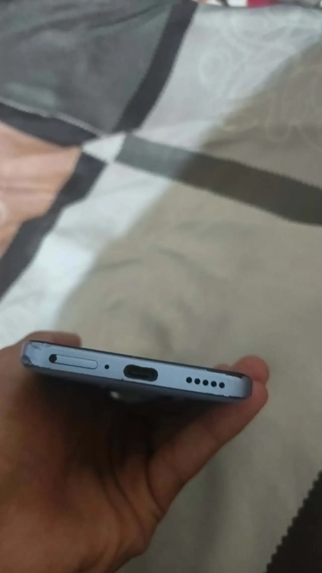 Xiaomi 13T — 325,000 د.ع