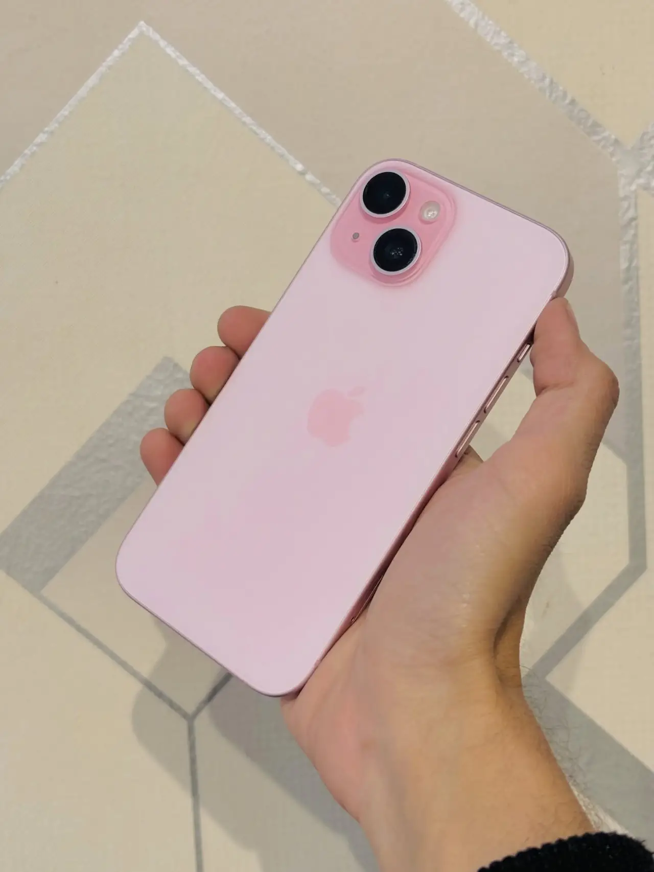 Apple iPhone 15 Plus