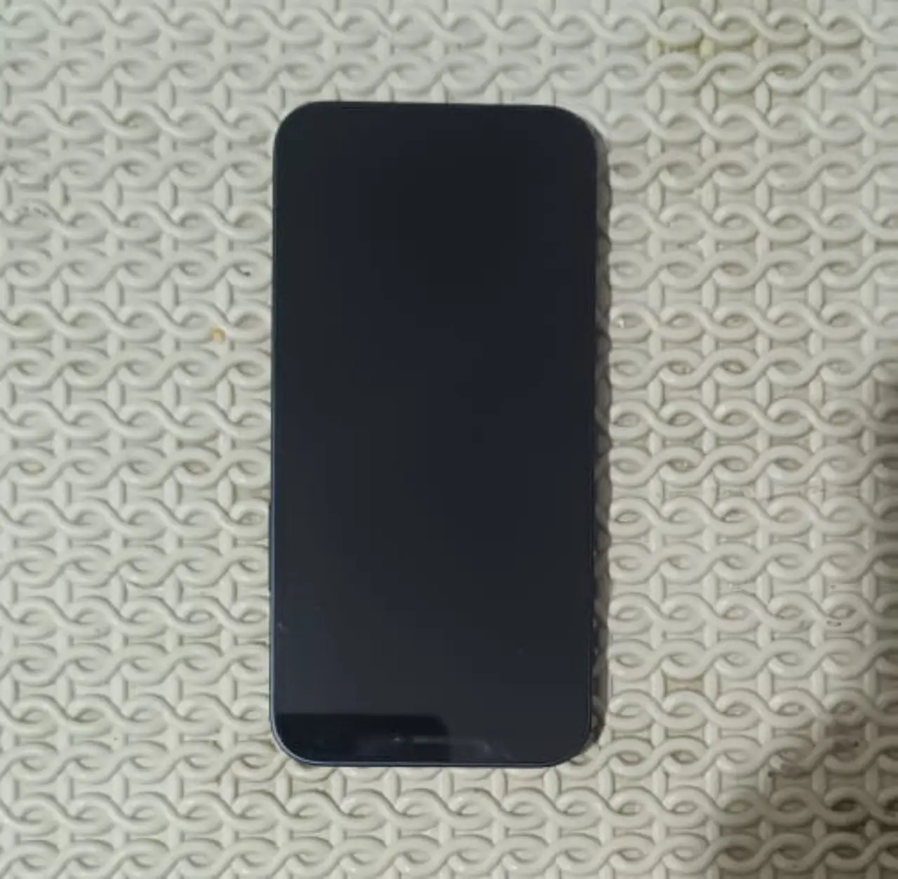 Apple iPhone 12 mini — 260,000 د.ع