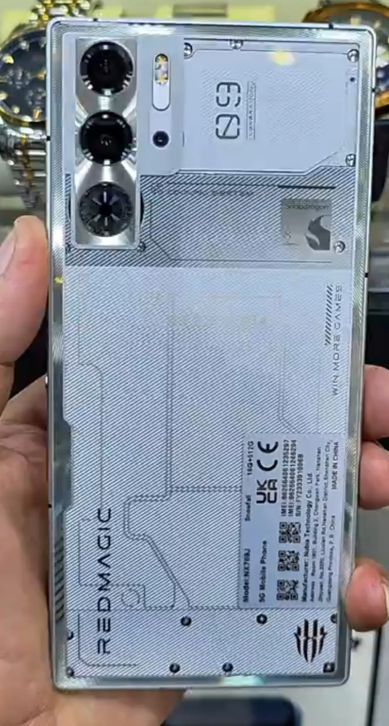 Nubia RedMagic 9 Pro — 750,000 د.ع