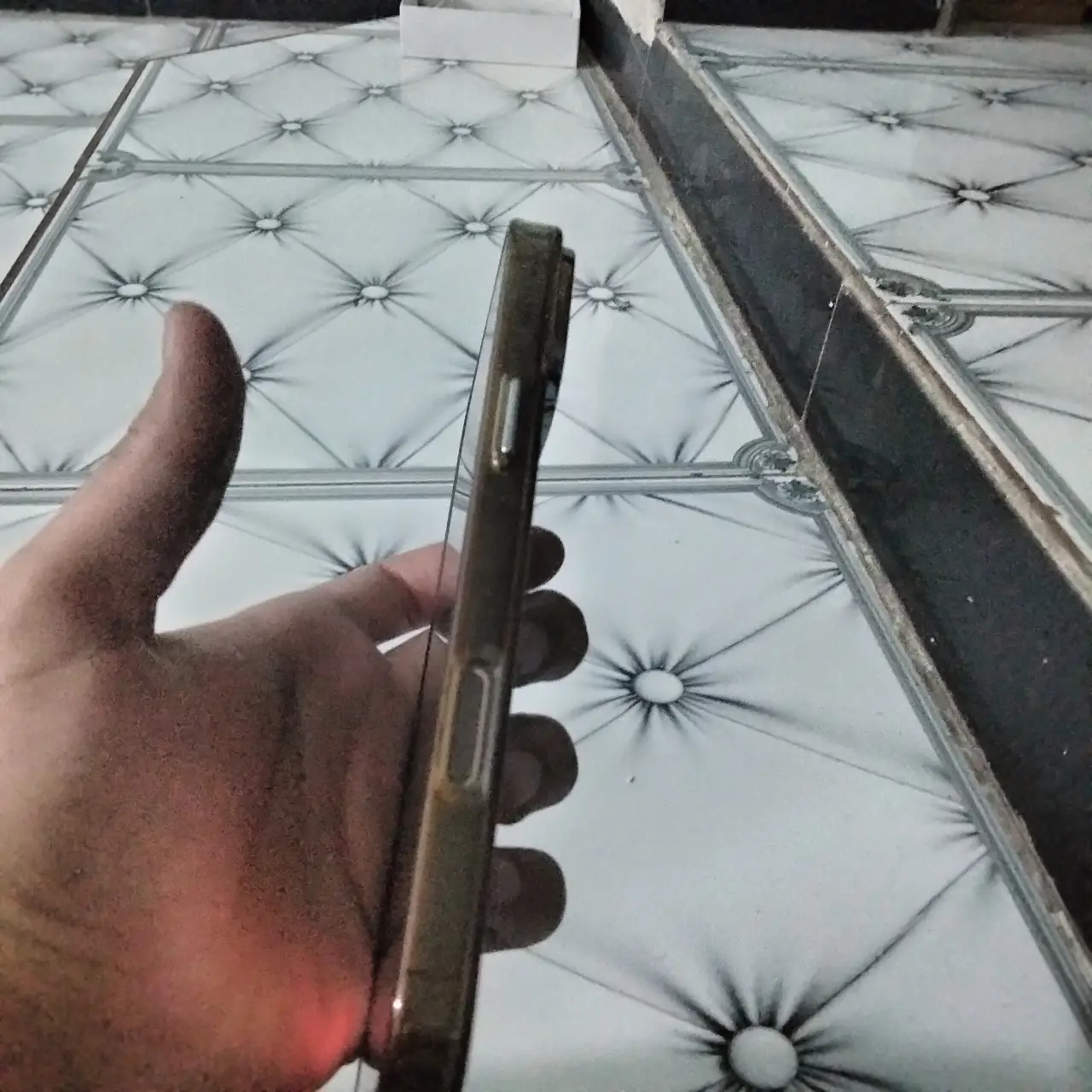 Apple iPhone 16 Pro Max — 16,000,000 د.ع