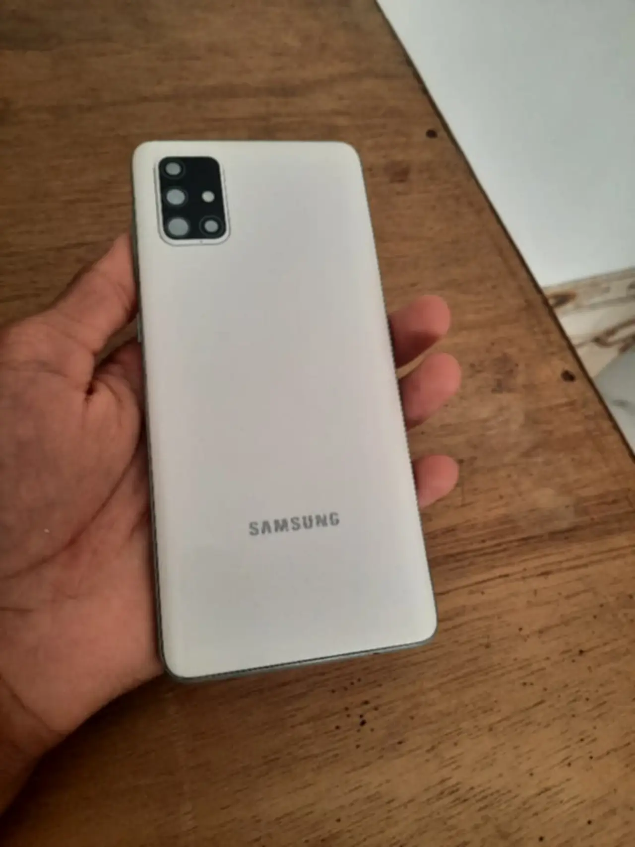 Samsung Galaxy A71 — 130,000 د.ع
