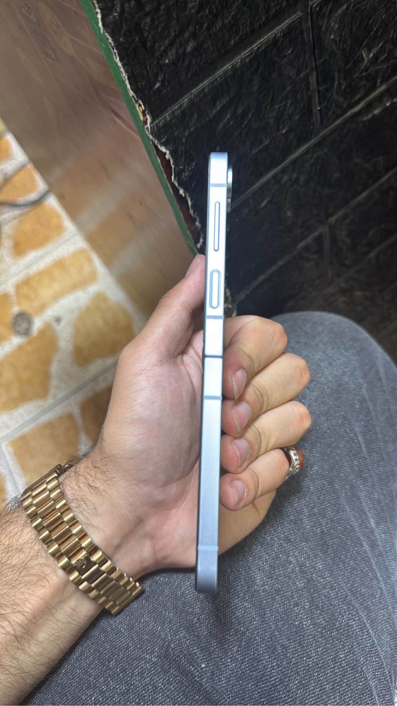 Samsung Galaxy Z Flip 6 — 650,000 د.ع