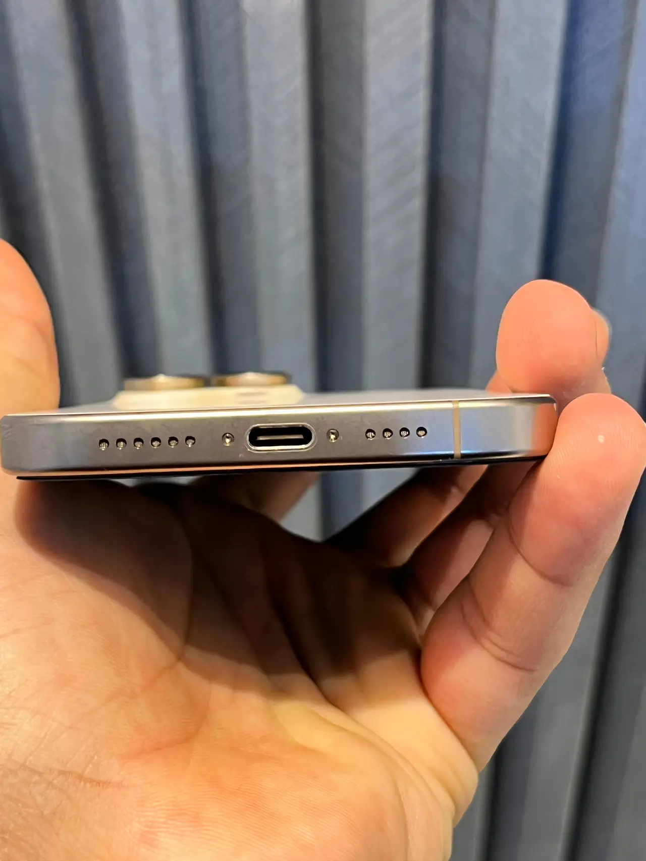 Apple iPhone 16 Pro Max — 1,450,000 د.ع