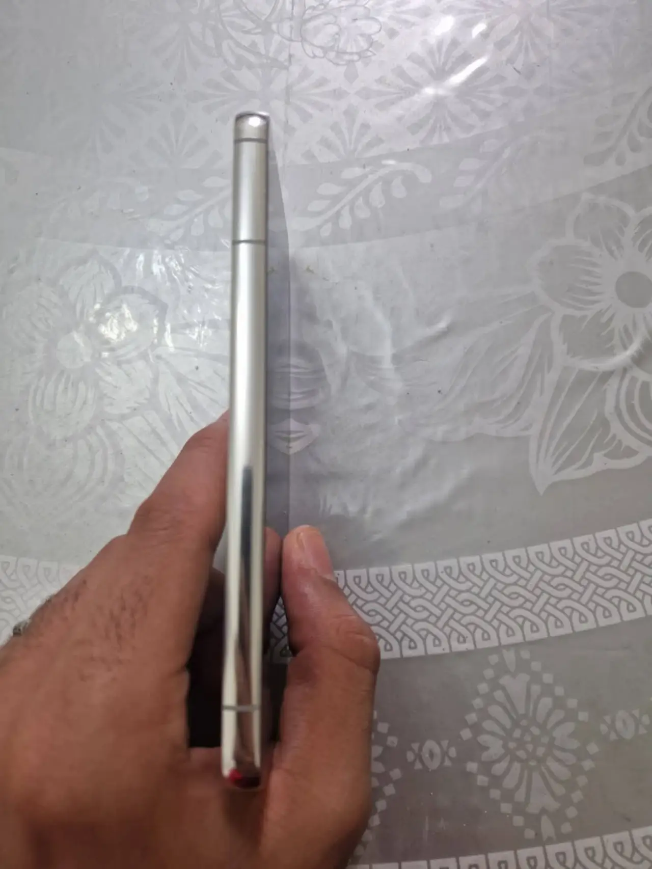 Samsung Galaxy S22 5G — 325,000 د.ع