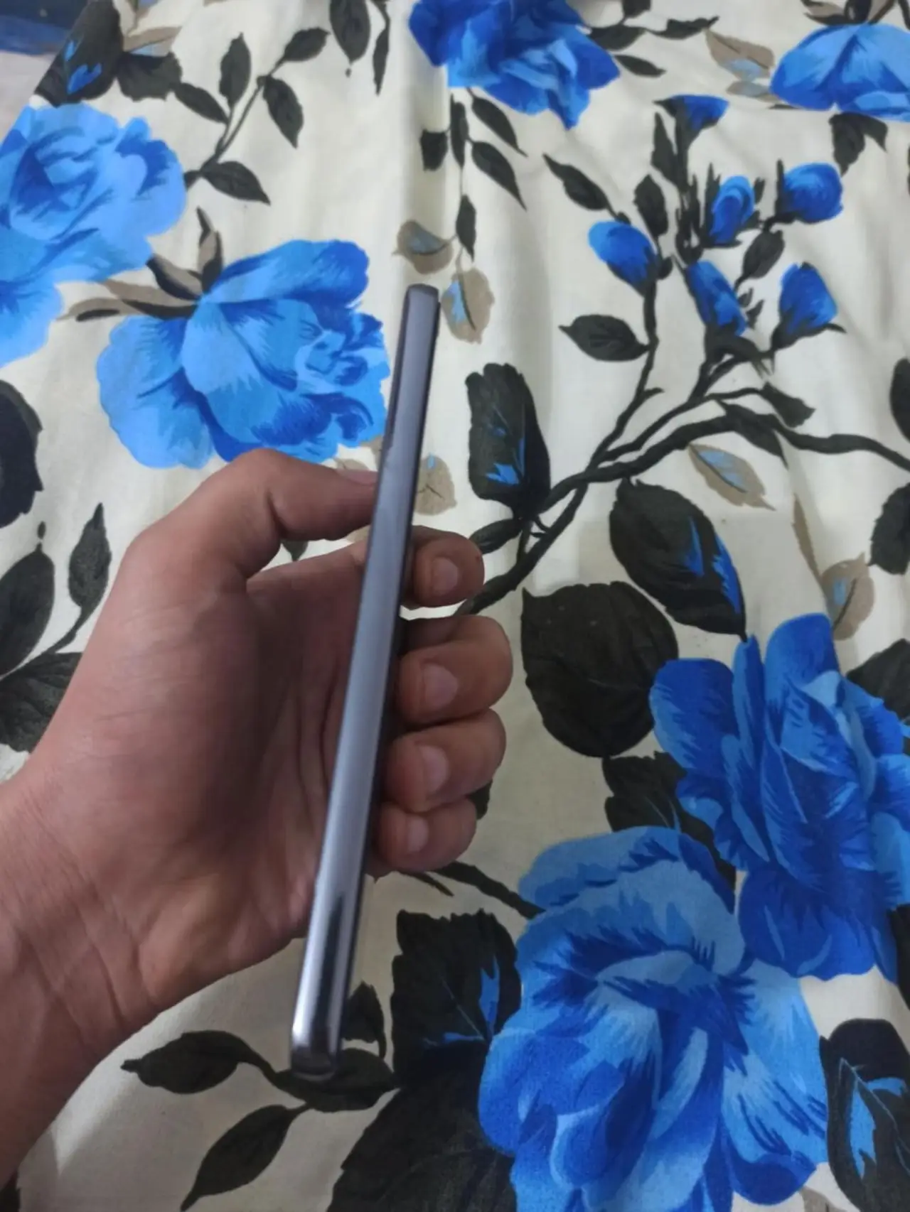 Samsung Galaxy A73 5G — 250,000 د.ع