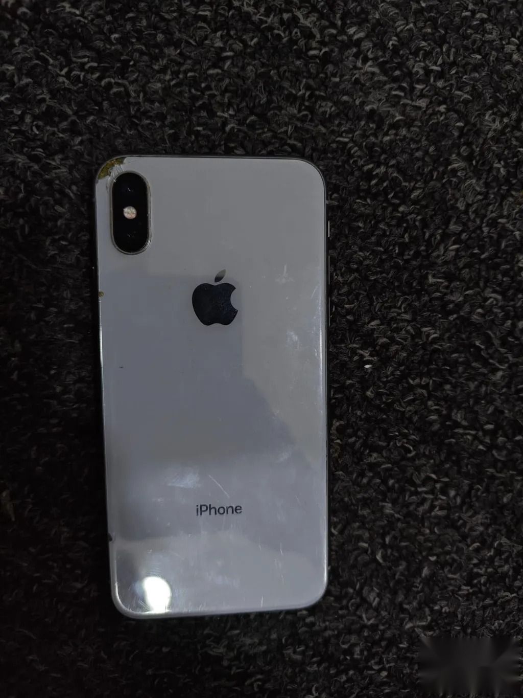 Apple iPhone X