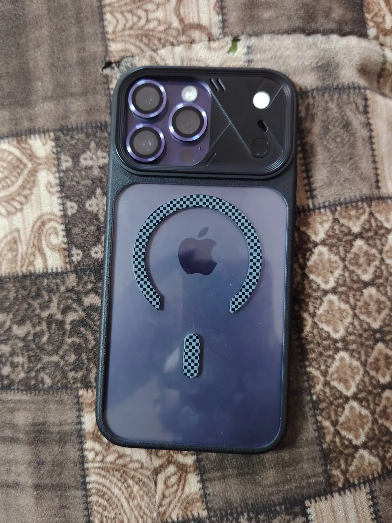 Apple iPhone 14 Pro Max — 700,000 د.ع