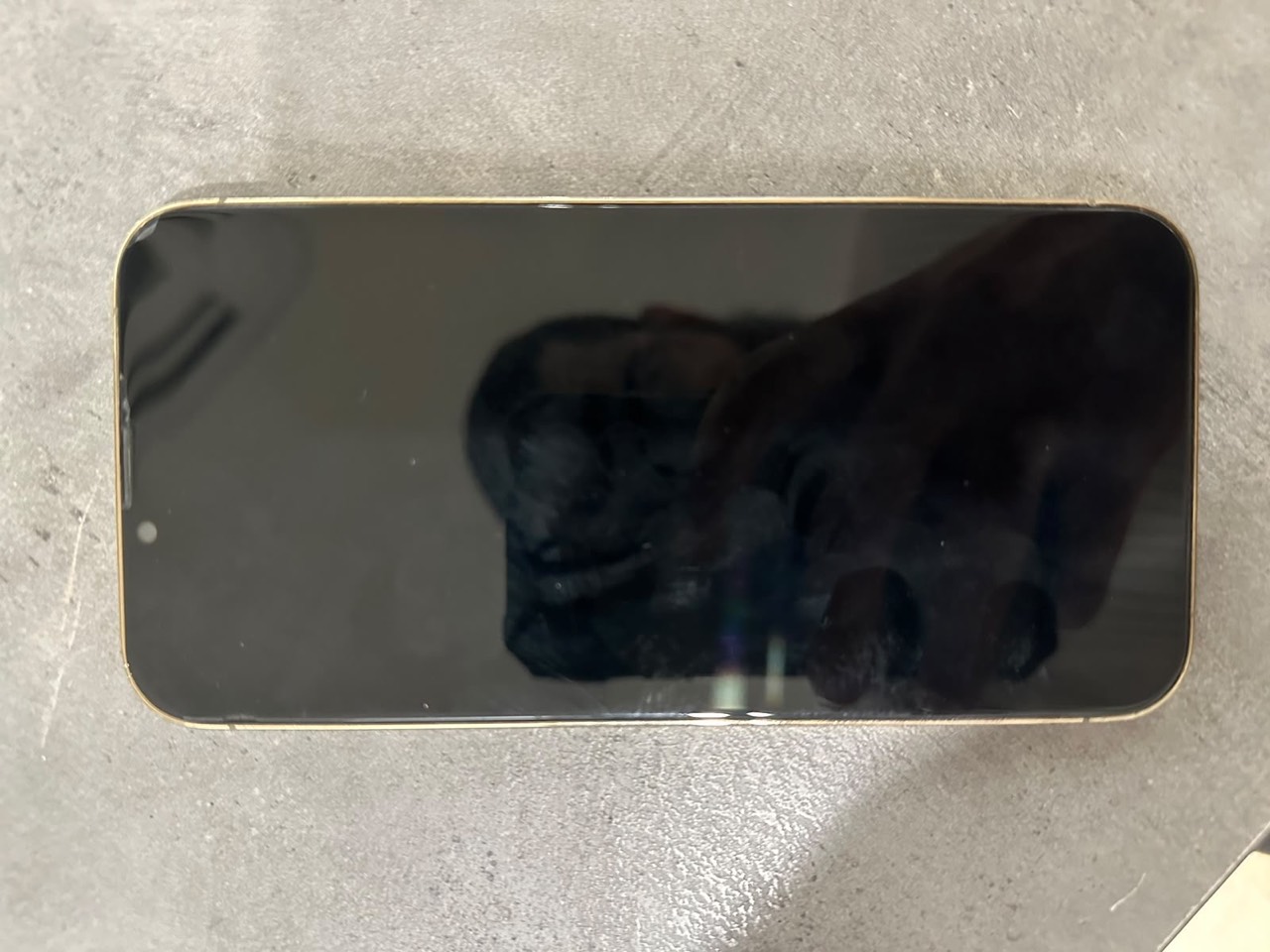 Apple iPhone 13 Pro Max — 725,000 د.ع