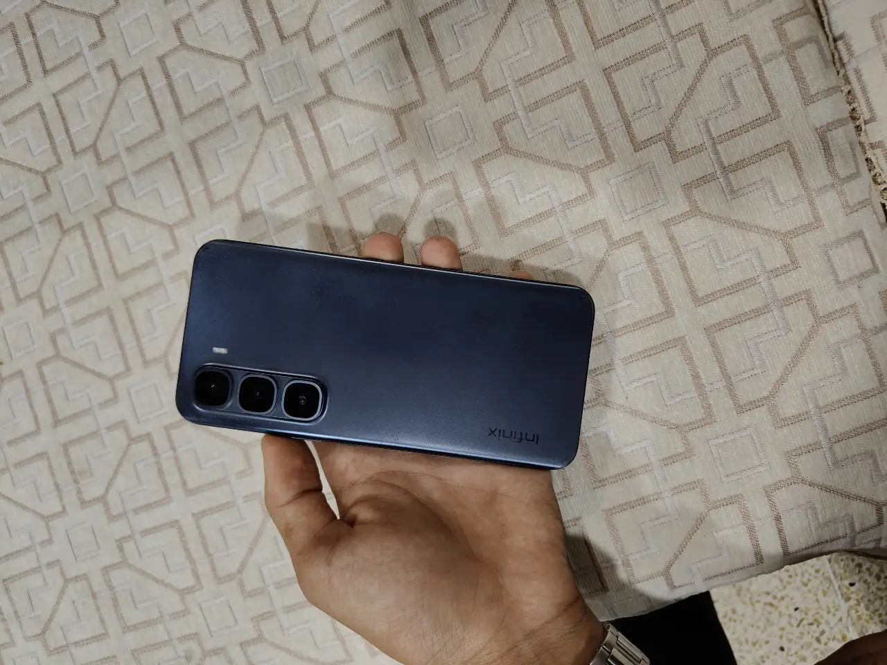 Infinix Hot 60 Pro+