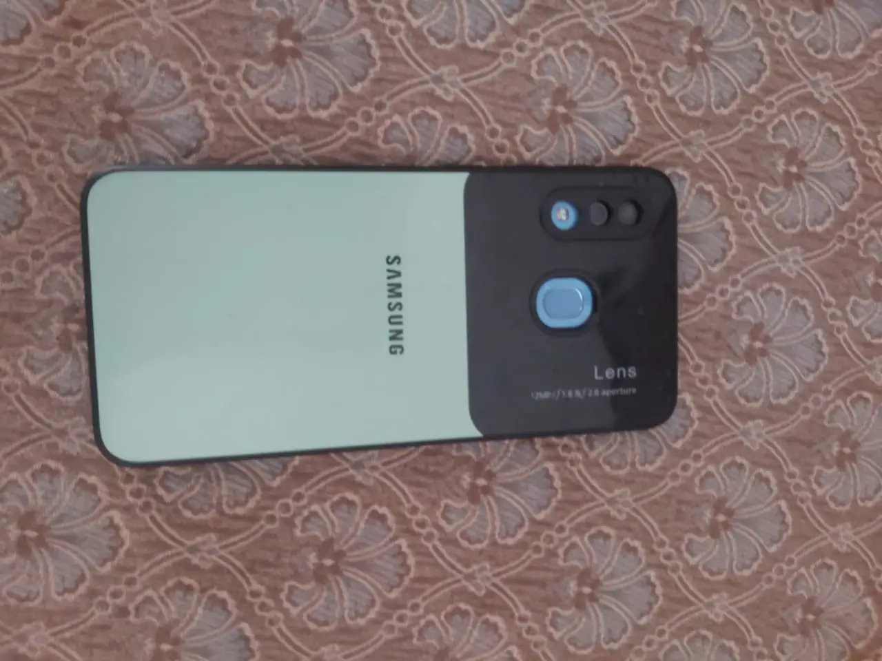Samsung Galaxy A30
