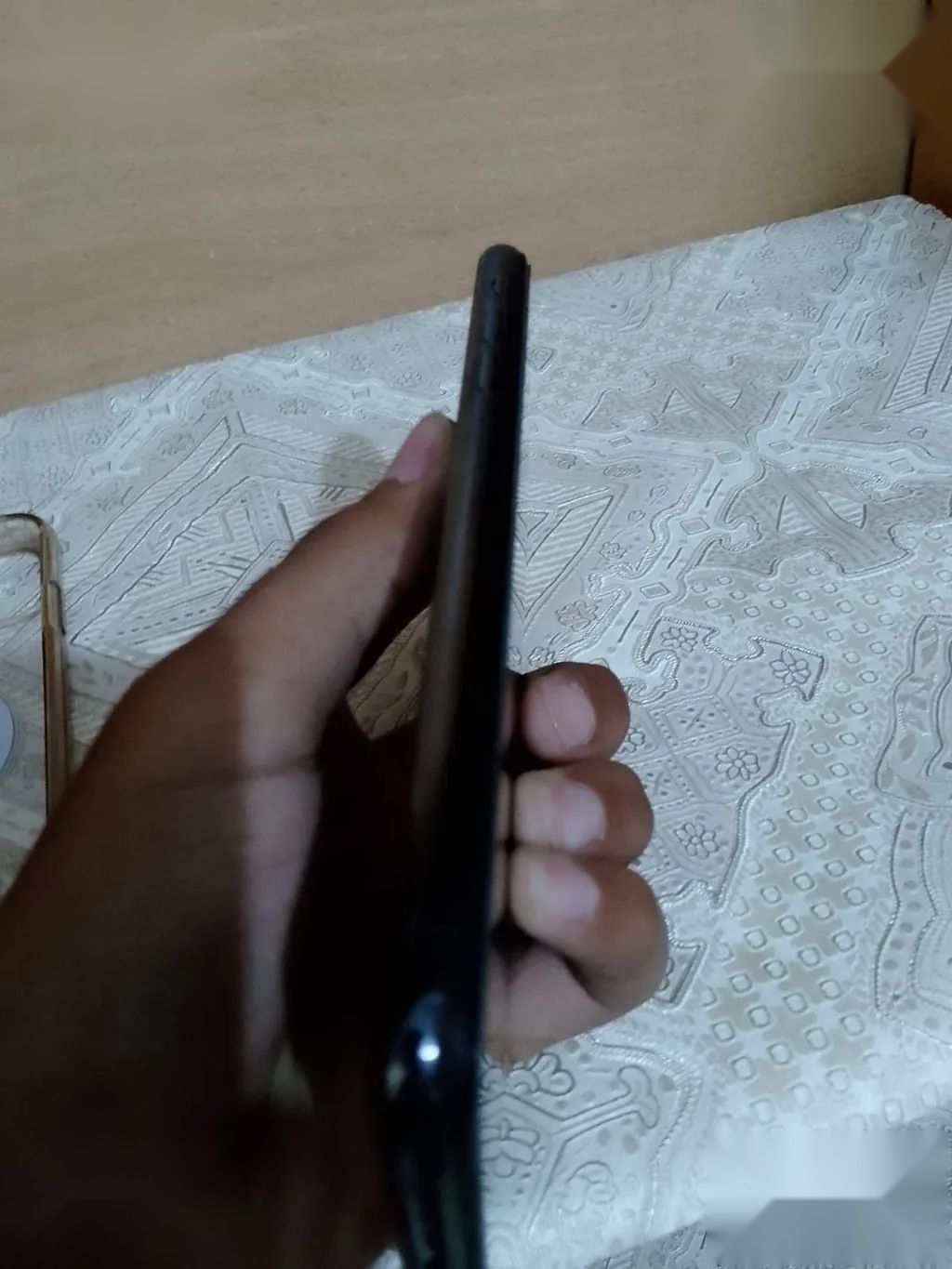 Apple iPhone 11 Pro Max — 200,000 د.ع