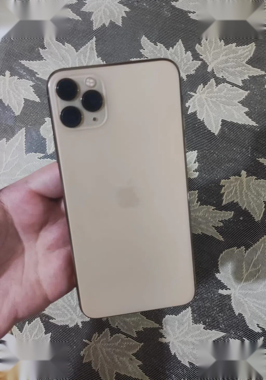 Apple iPhone 11 Pro Max — 200,000 د.ع