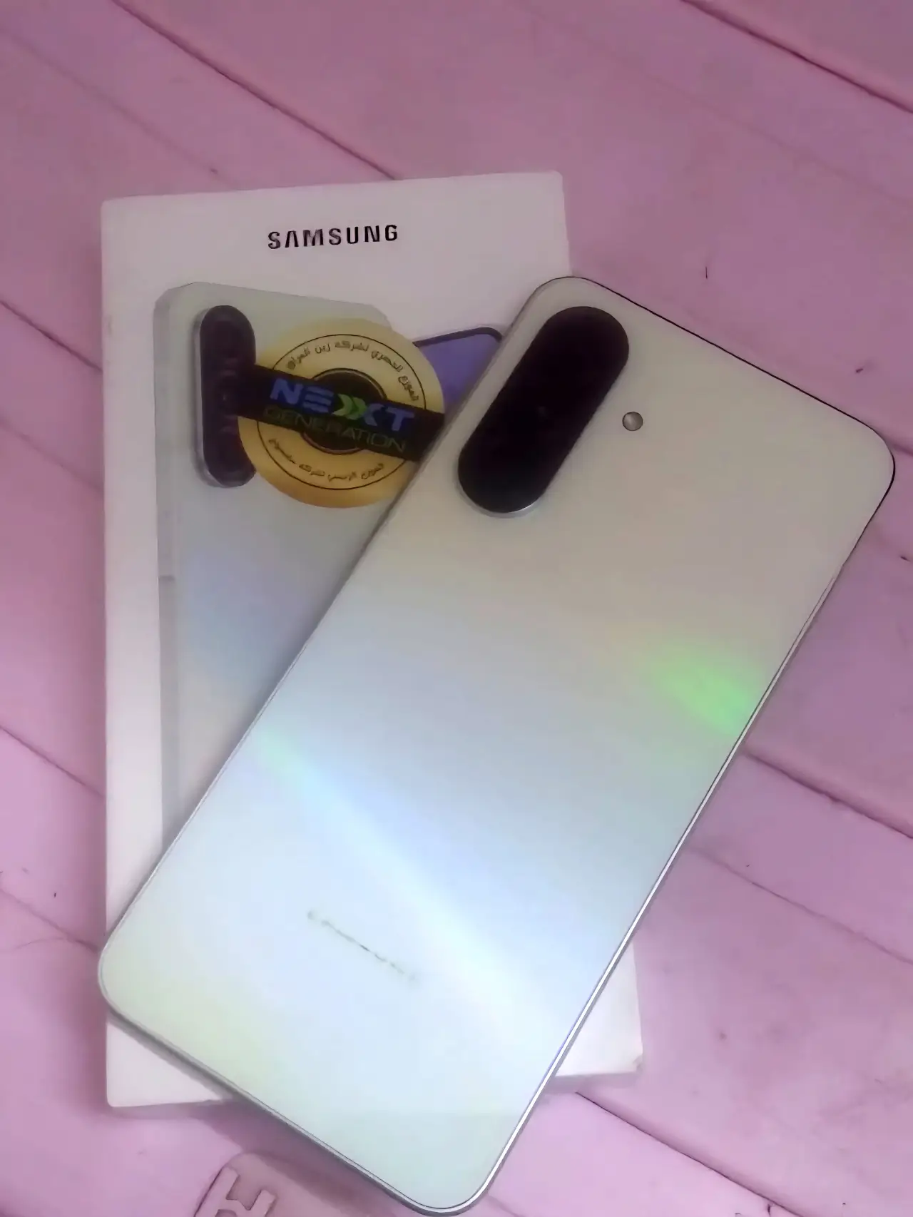 Samsung سامسونج — 350,000 د.ع