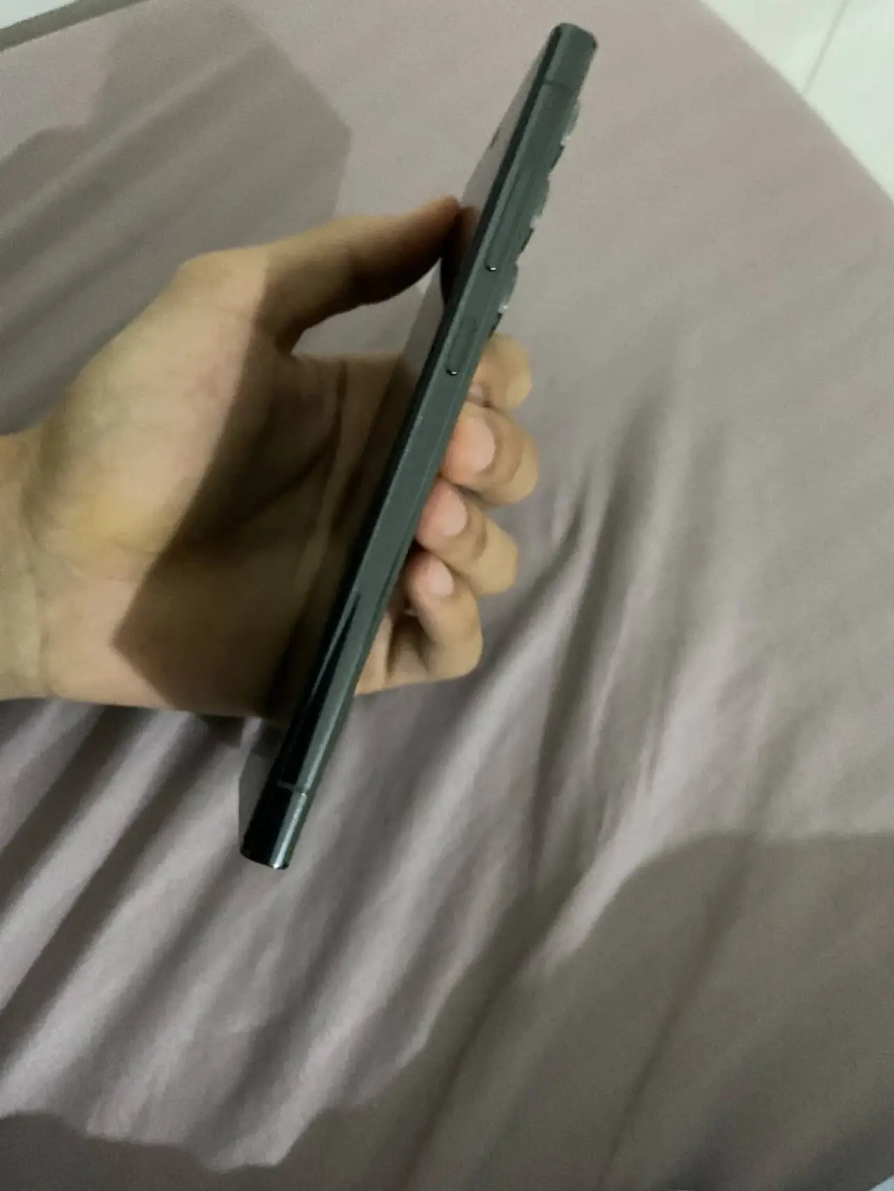 Samsung Galaxy S23 Ultra — 600,000 د.ع
