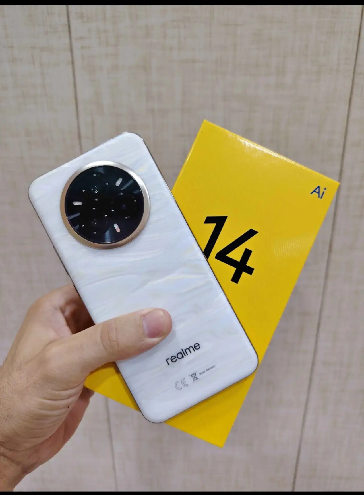 Realme 14 Pro+ — 450,000 د.ع
