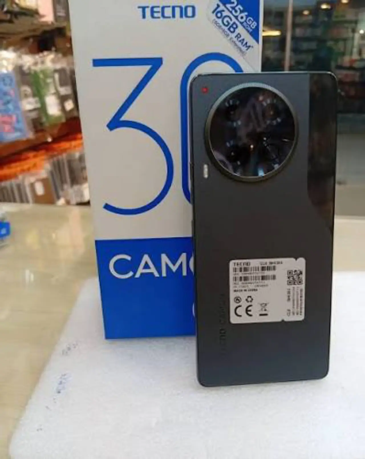 Tecno Camon 30