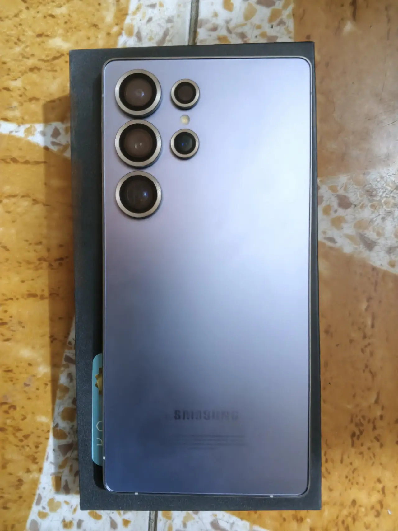 Samsung Galaxy S25 Ultra — 1,100,000 د.ع