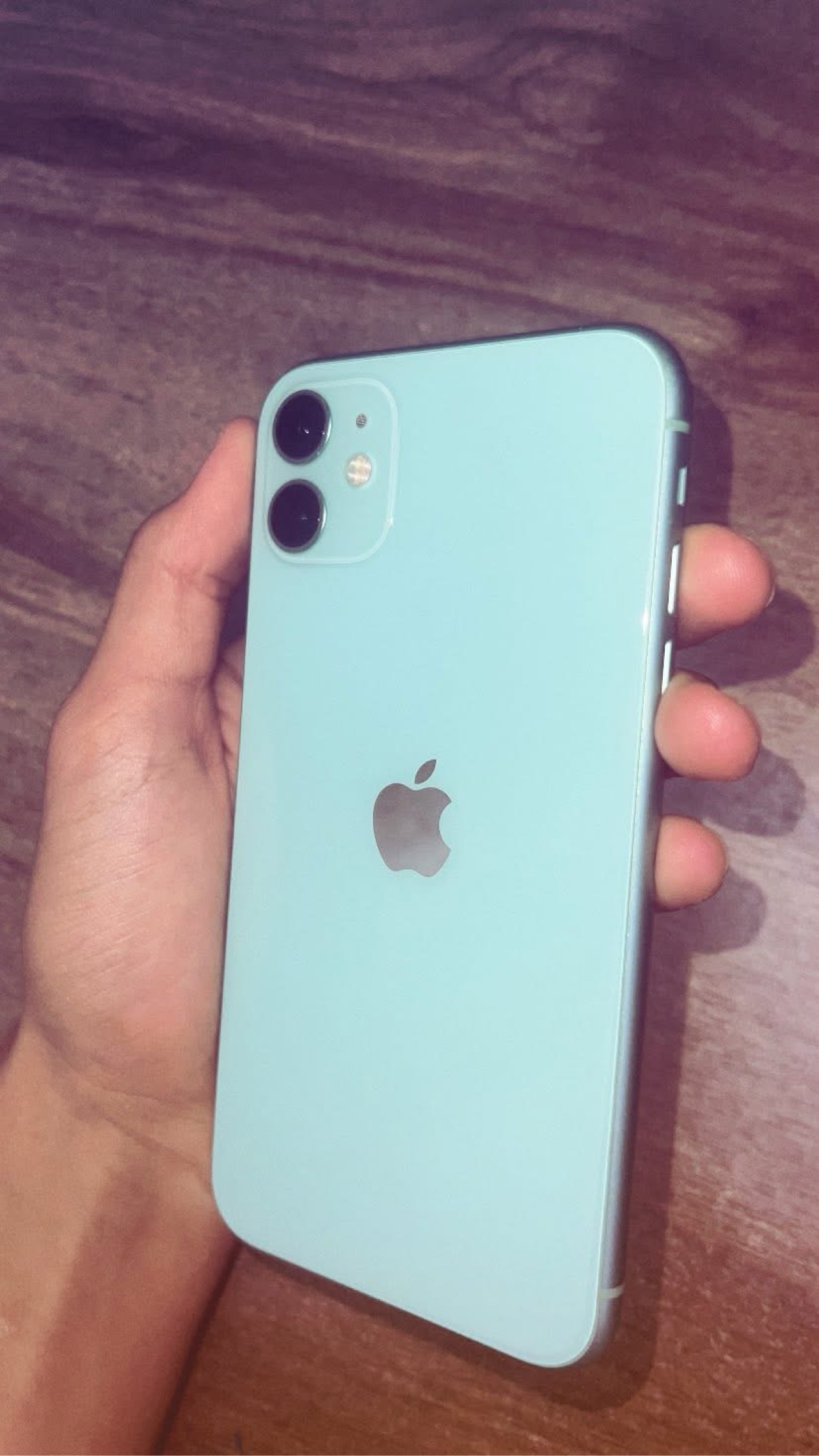 Apple iPhone 11 — 250,000 د.ع