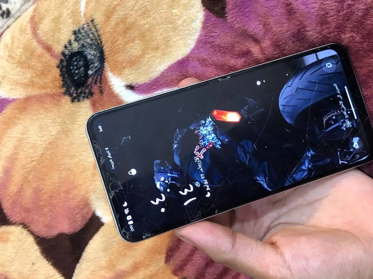 Realme c53 — 200,000 د.ع