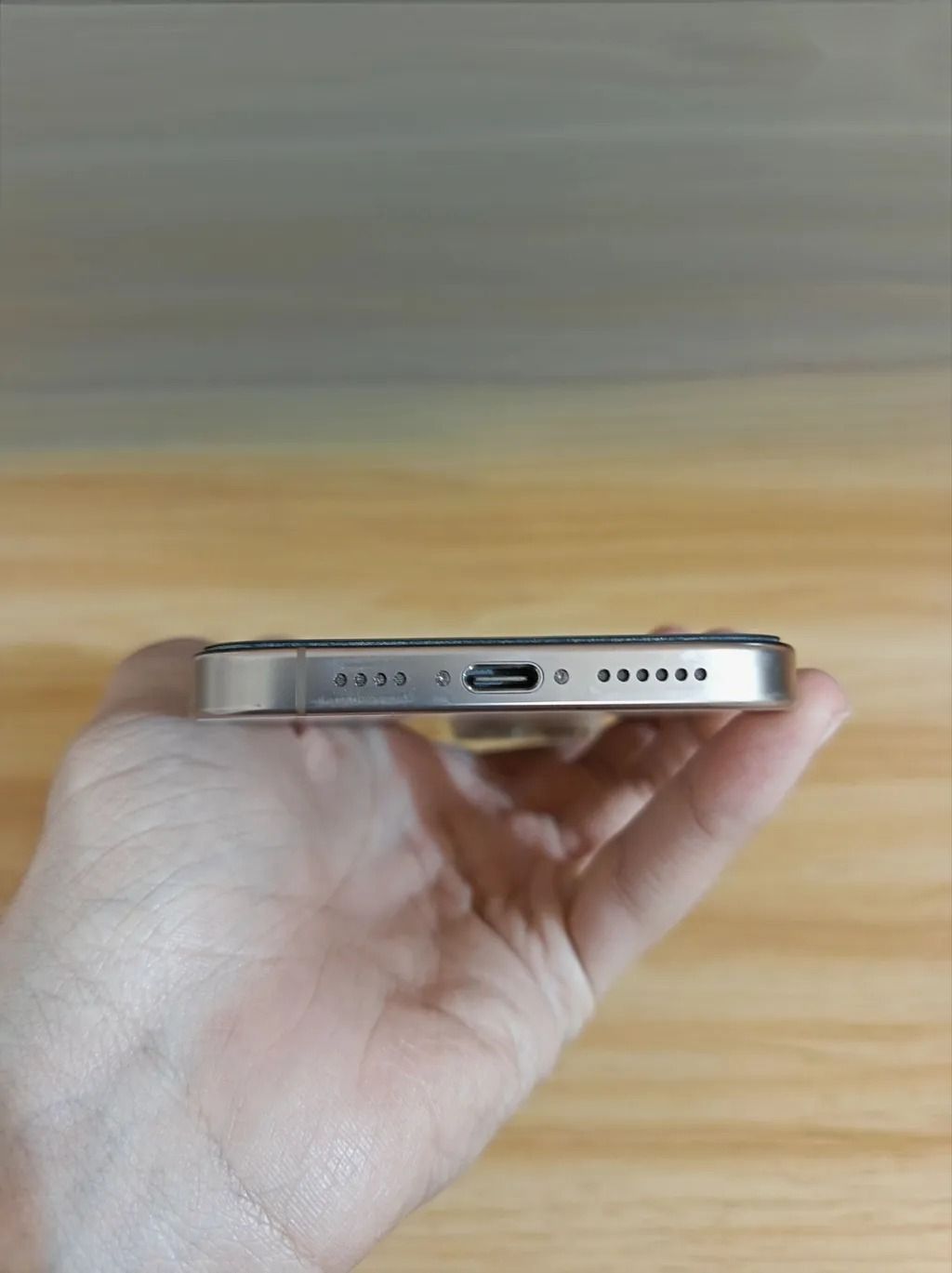 Apple iPhone 16 Pro Max — 1,550,000 د.ع