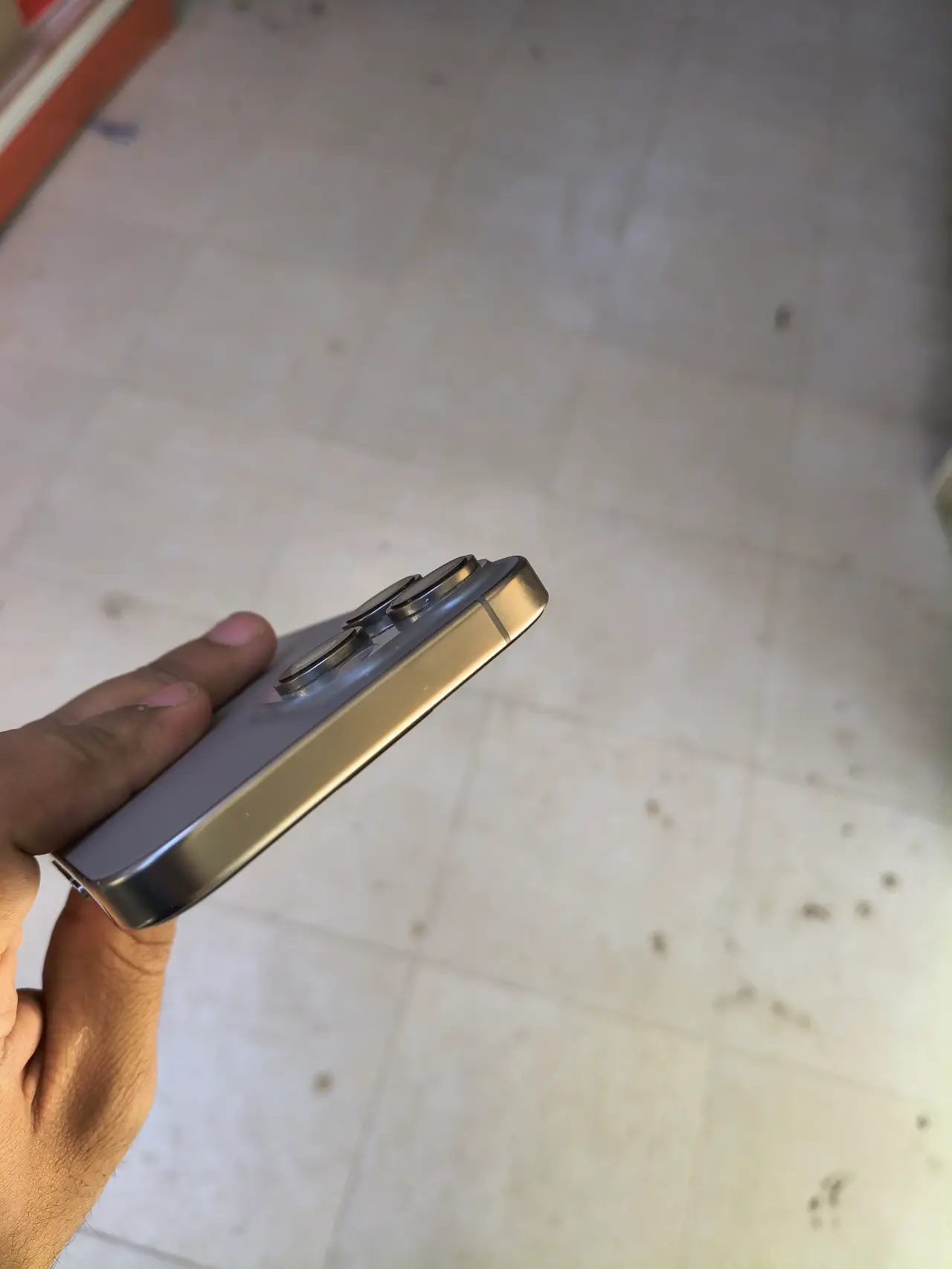 Apple iPhone 16 Pro Max — 1,500,000 د.ع